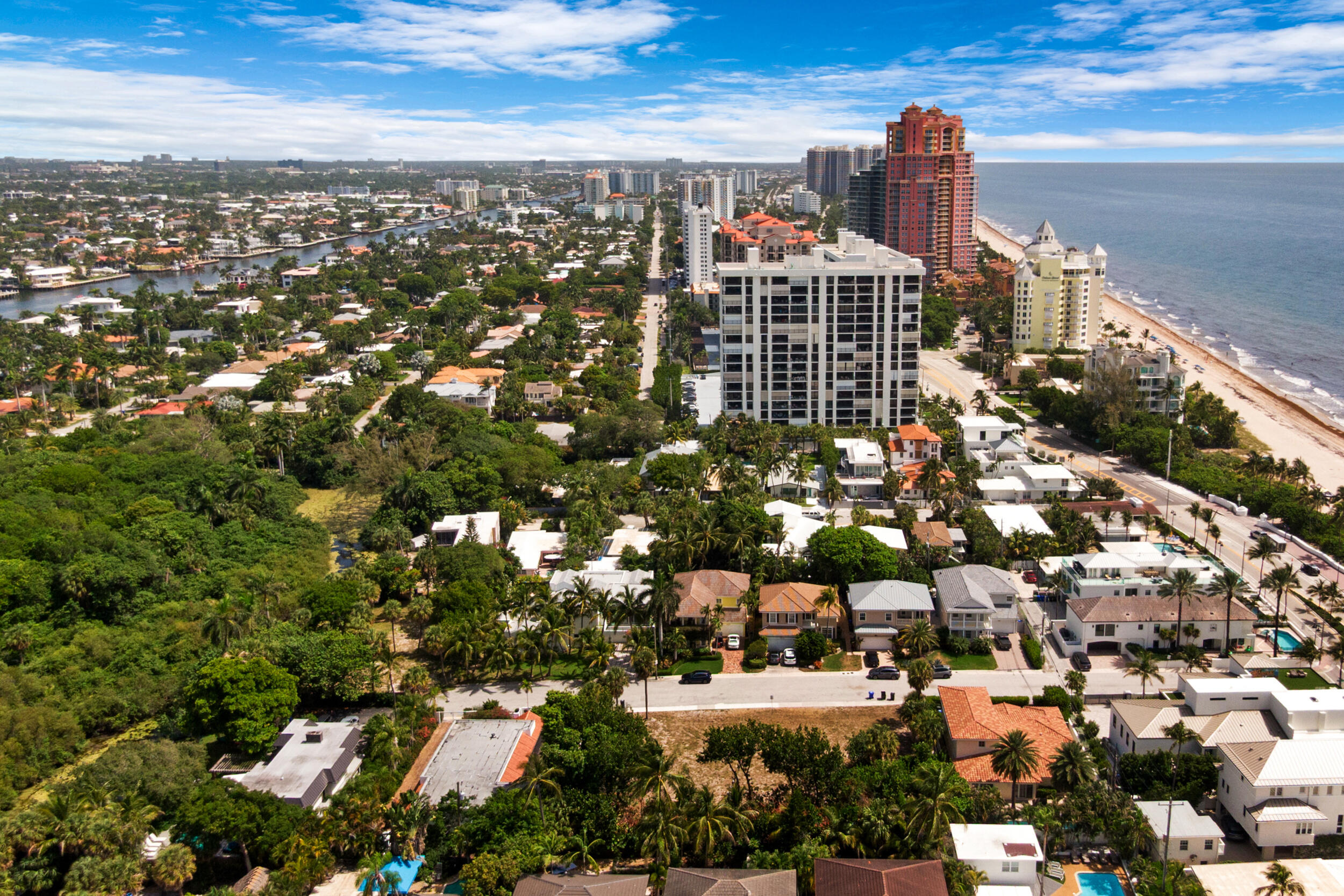 LAS OLAS BY THE SEA EXT - Residential