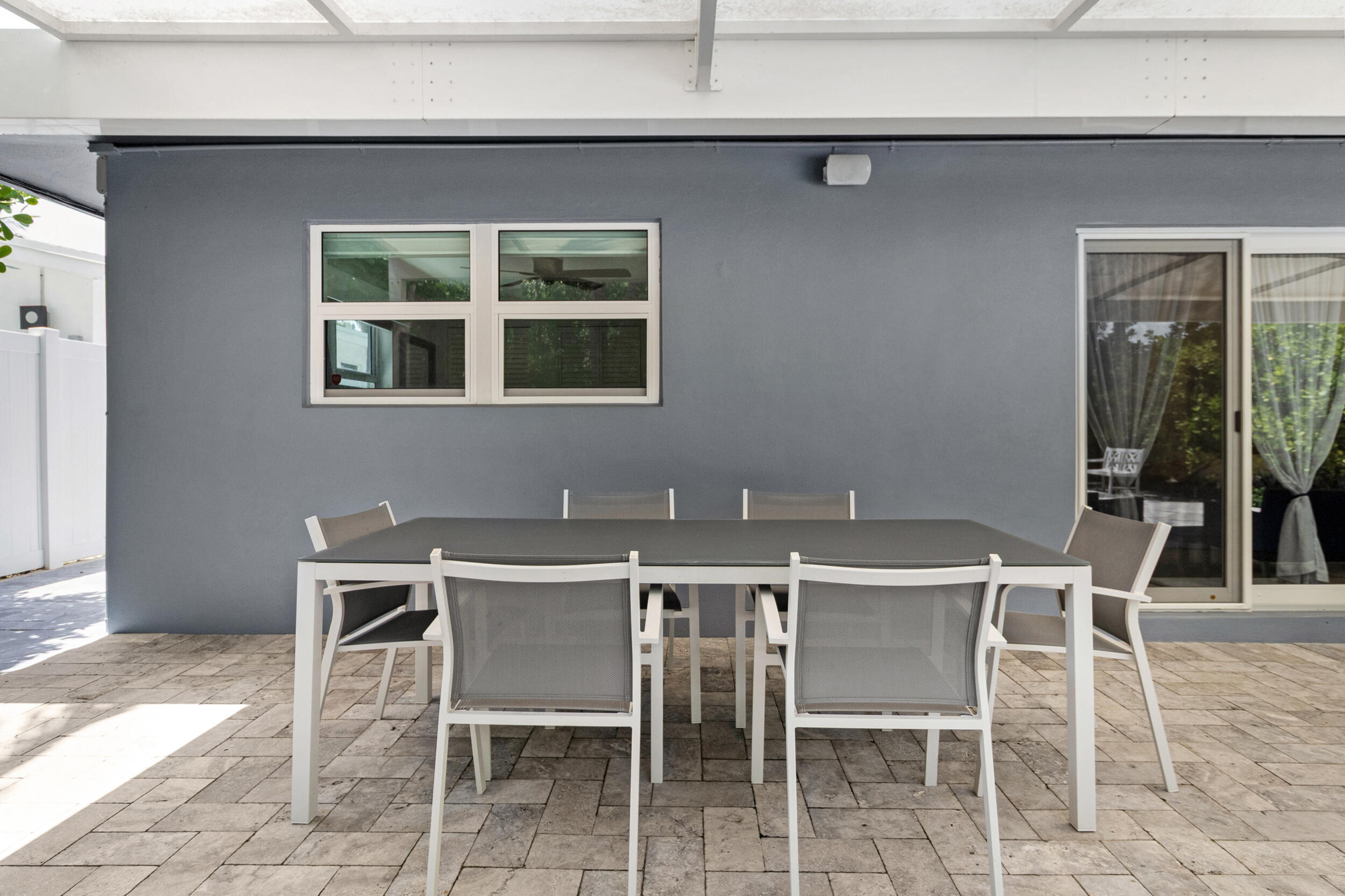 LAS OLAS BY THE SEA EXT - Residential