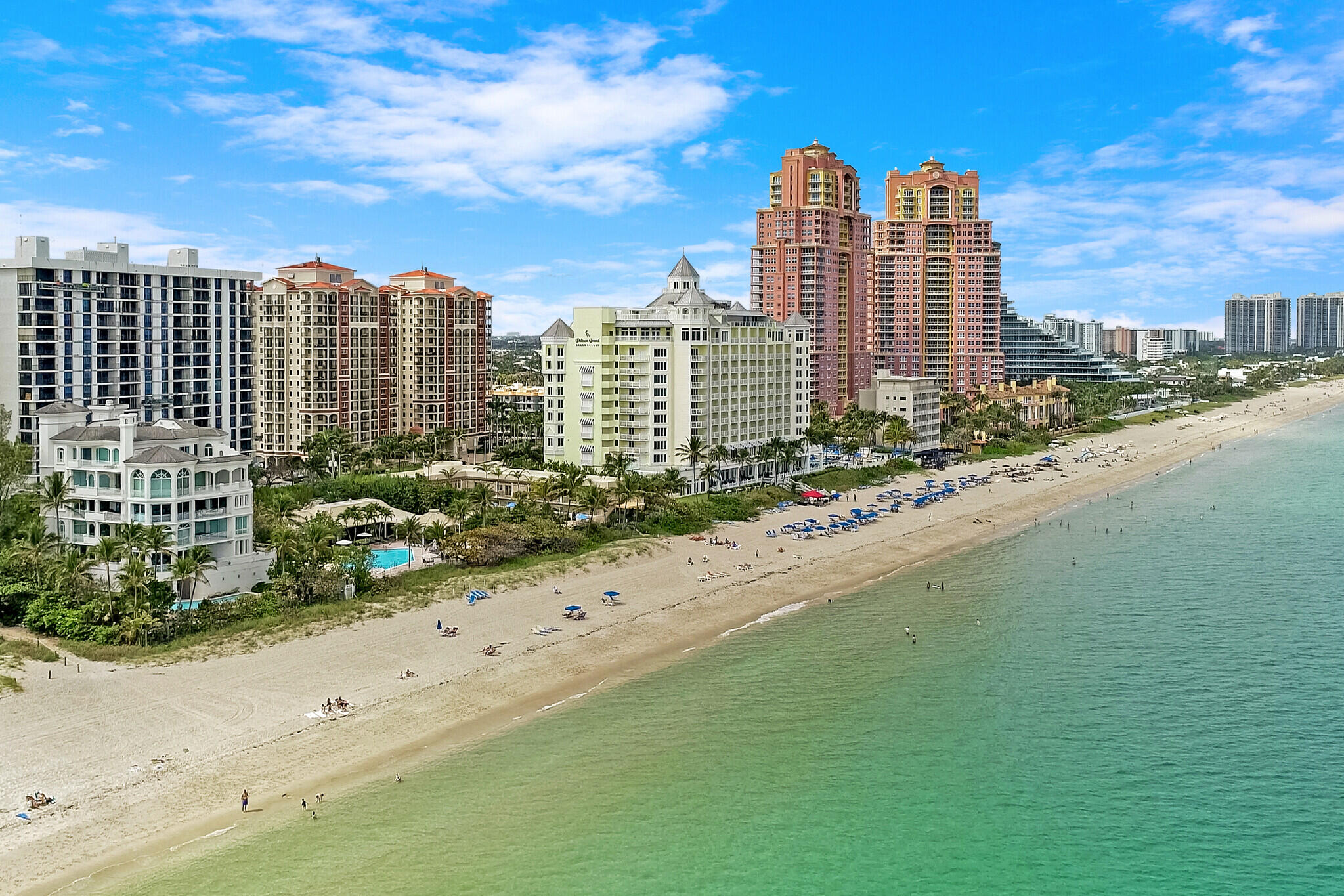 LAS OLAS BY THE SEA EXT - Residential