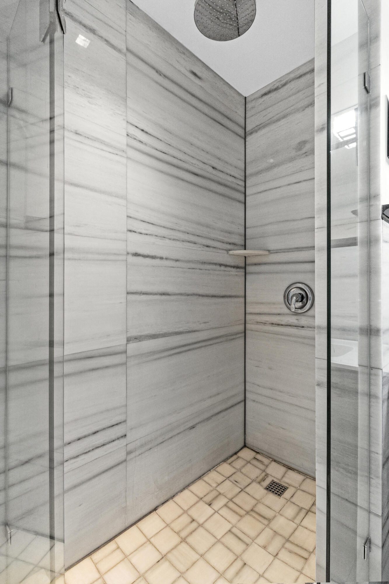 LAS OLAS BY THE SEA EXT - Residential