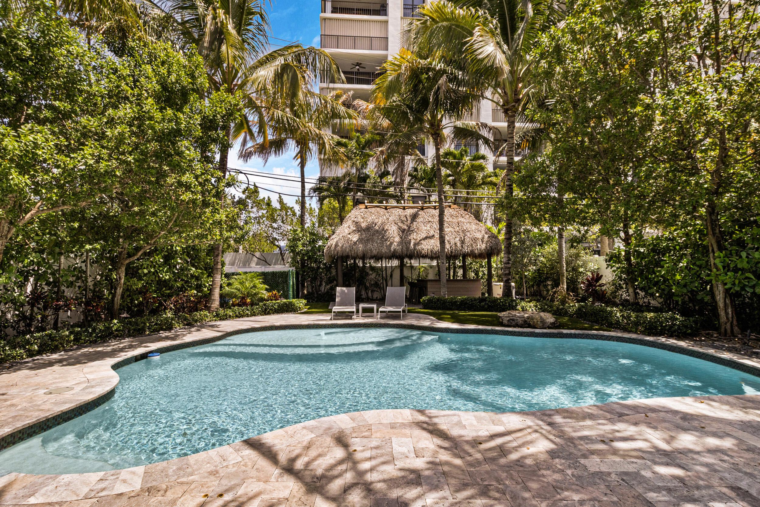 LAS OLAS BY THE SEA EXT - Residential