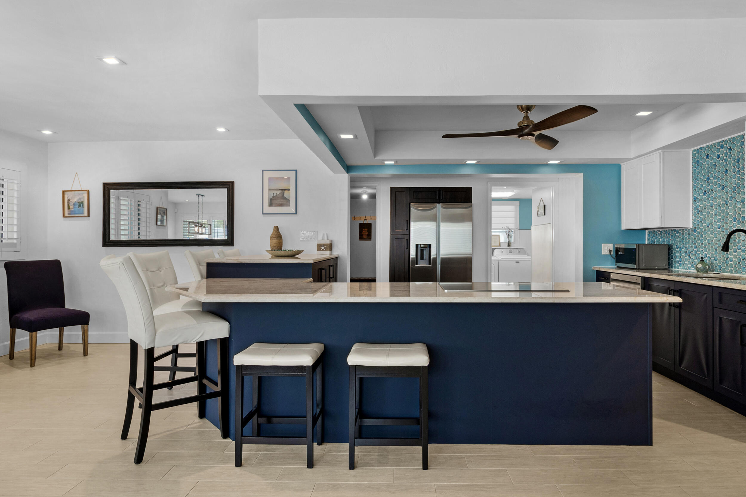 LAS OLAS BY THE SEA EXT - Residential