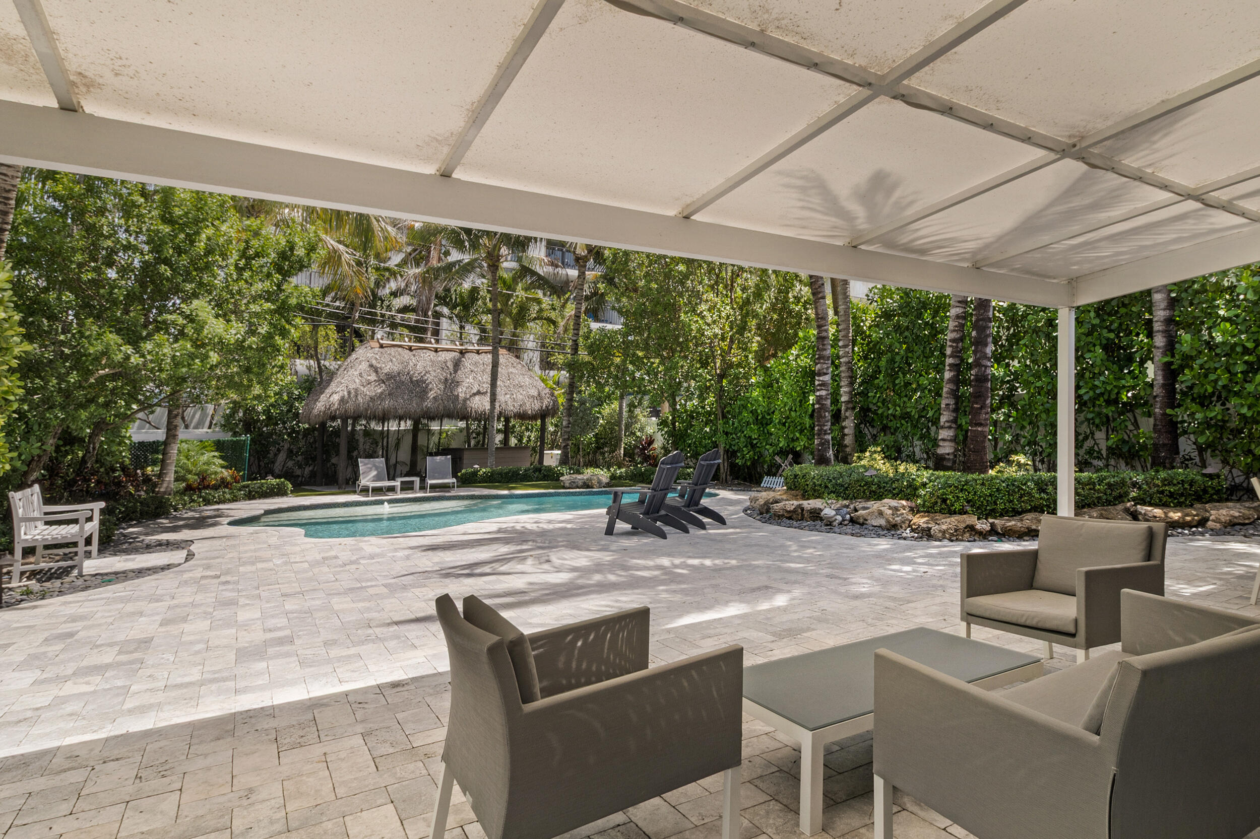 LAS OLAS BY THE SEA EXT - Residential