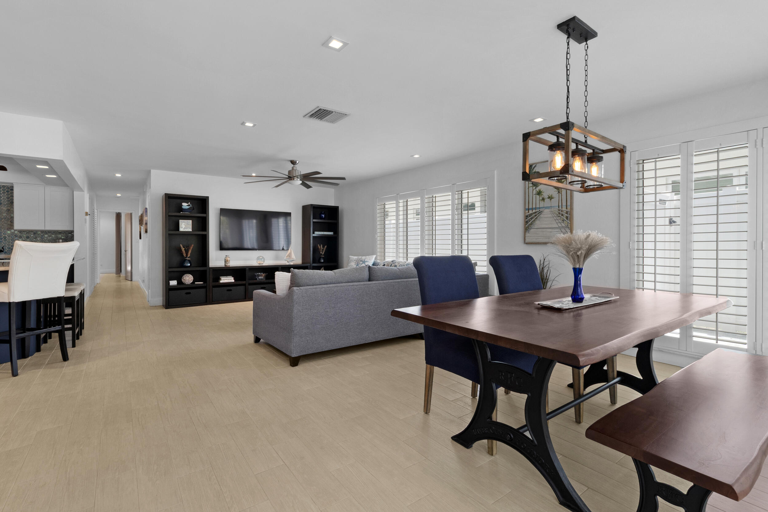 LAS OLAS BY THE SEA EXT - Residential