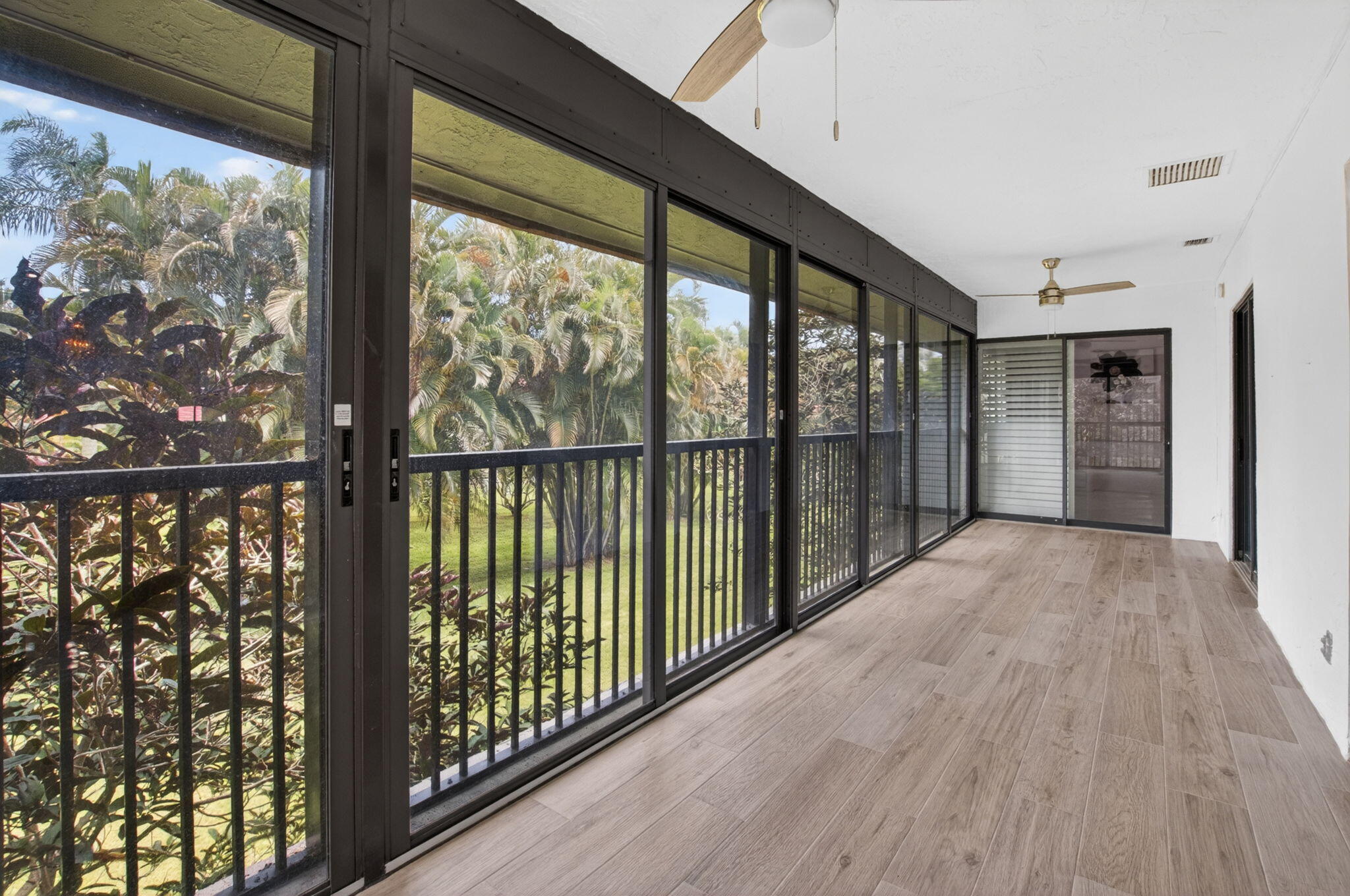 LEXINGTON CLUB VILLAS CONDO - Residential