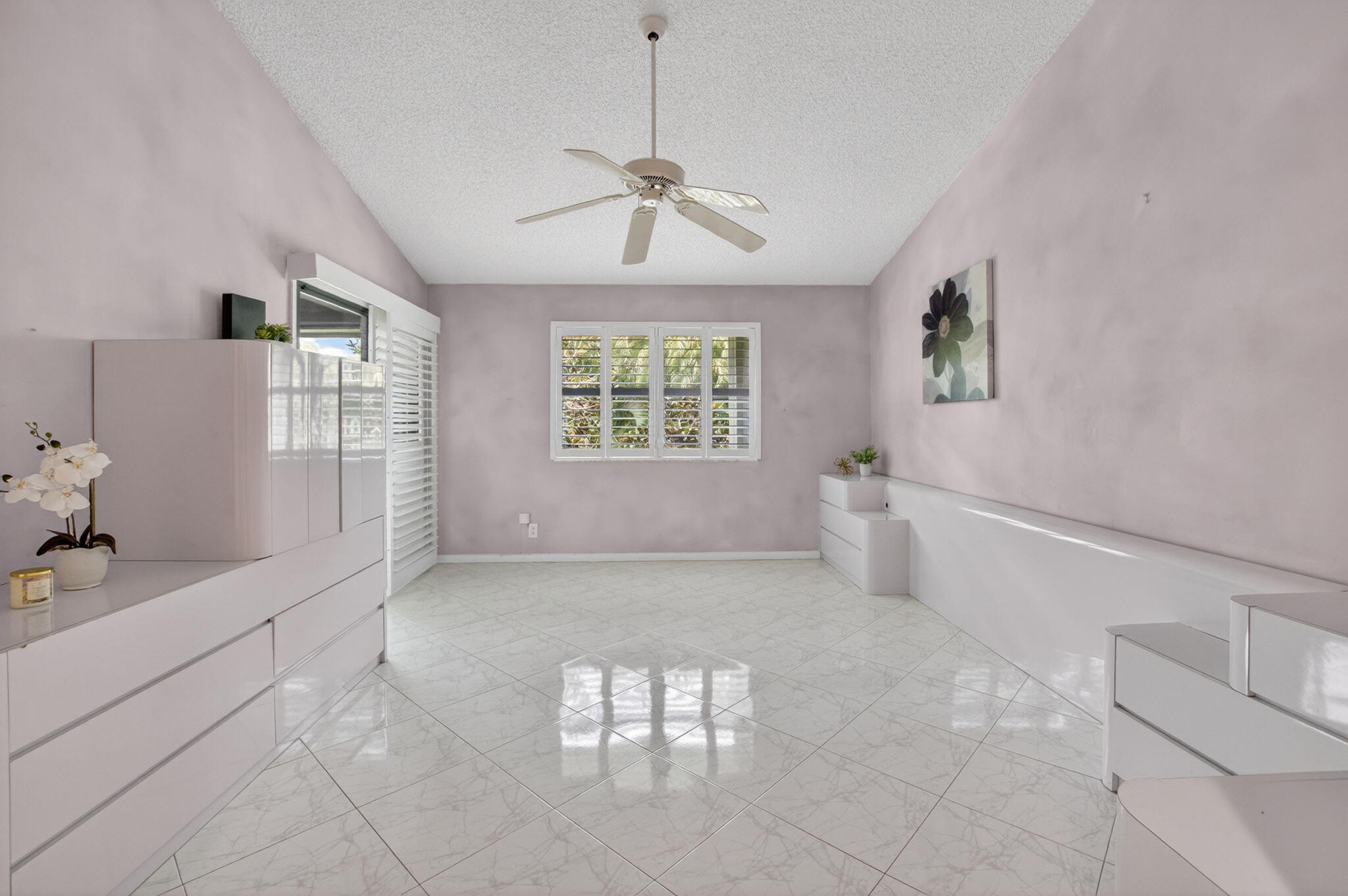 LEXINGTON CLUB VILLAS CONDO - Residential
