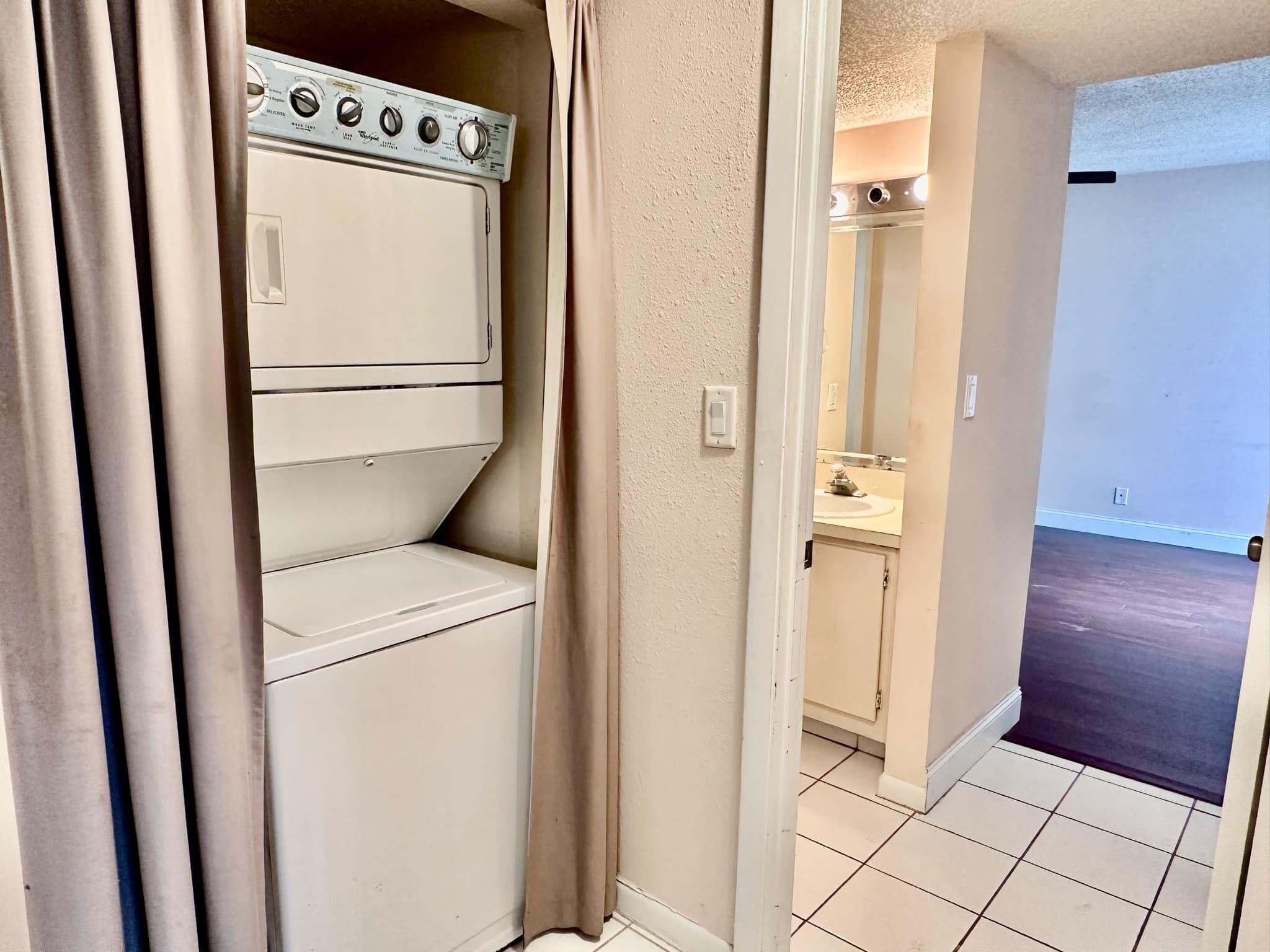 TRADEWINDS B CONDO - Residential