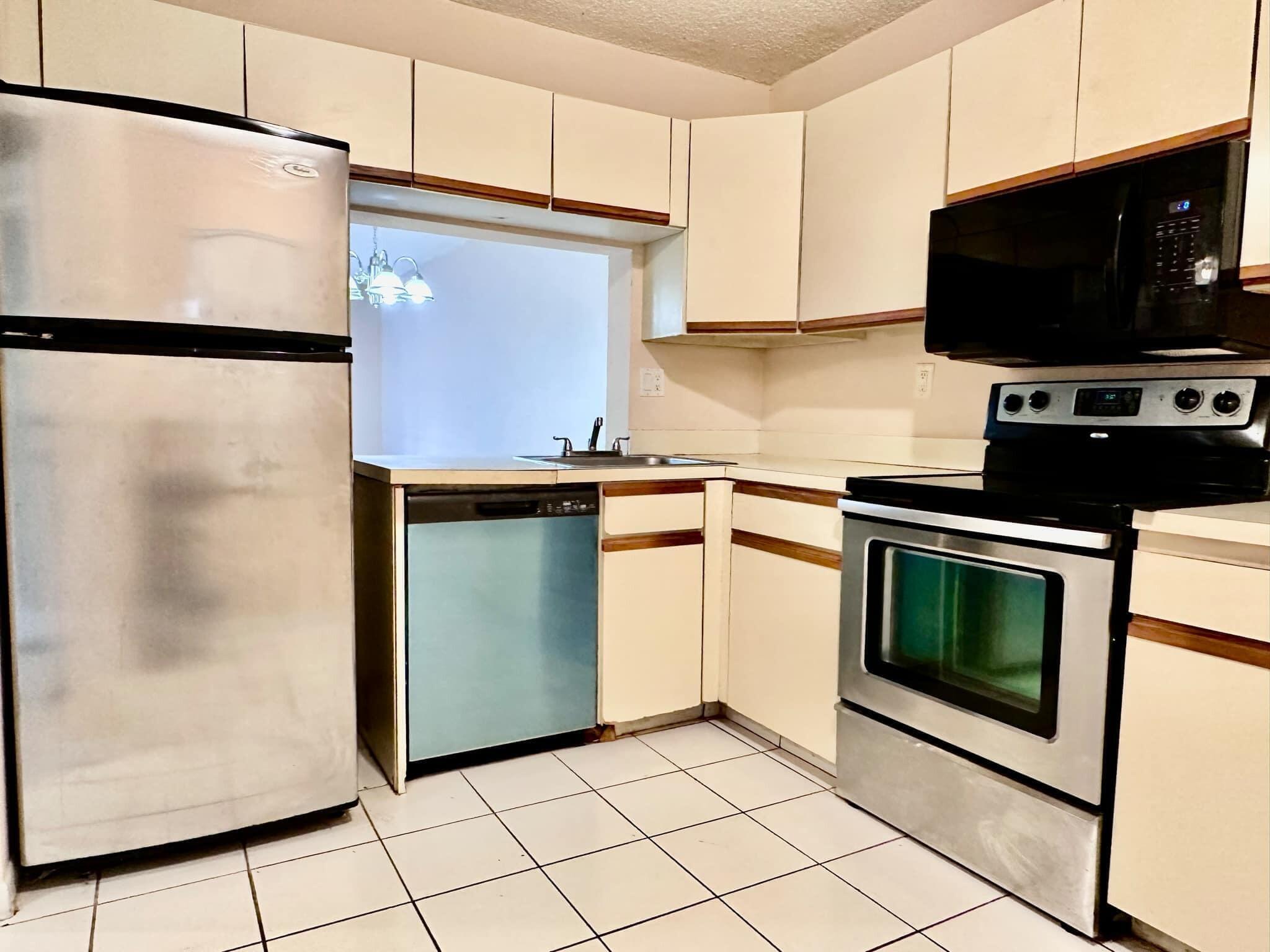 TRADEWINDS B CONDO - Residential