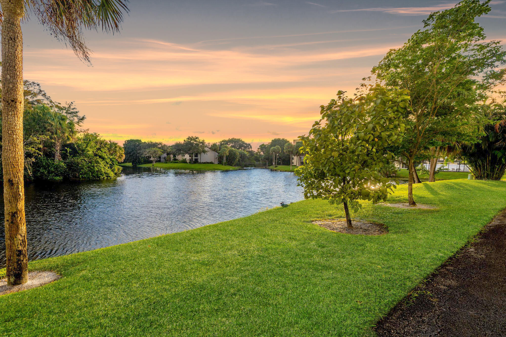 TRADEWINDS B CONDO - Residential