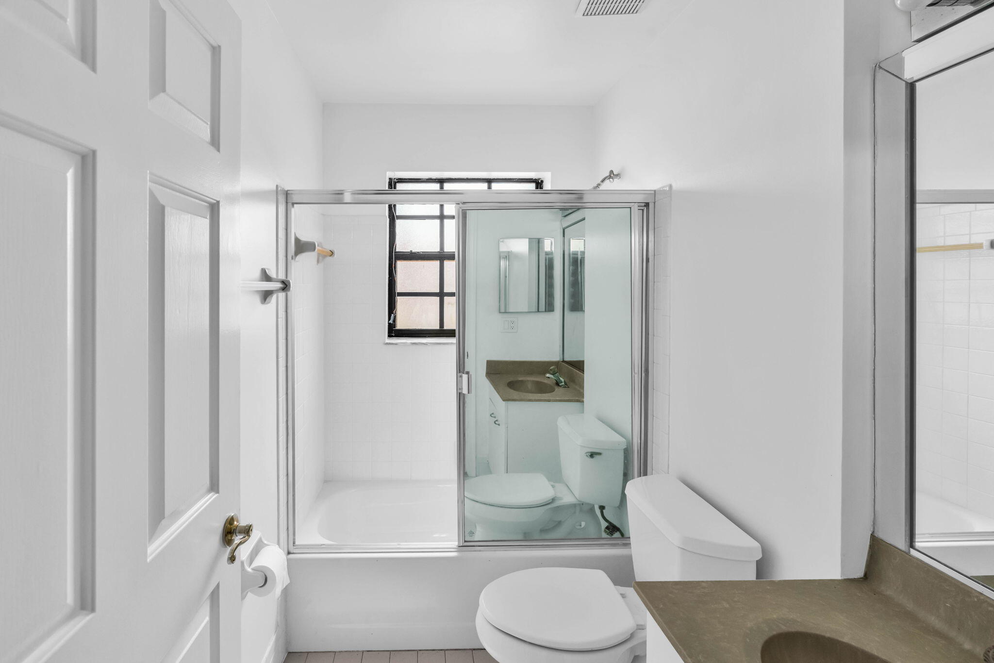 PIPERS GLEN A-3 - Residential Lease
