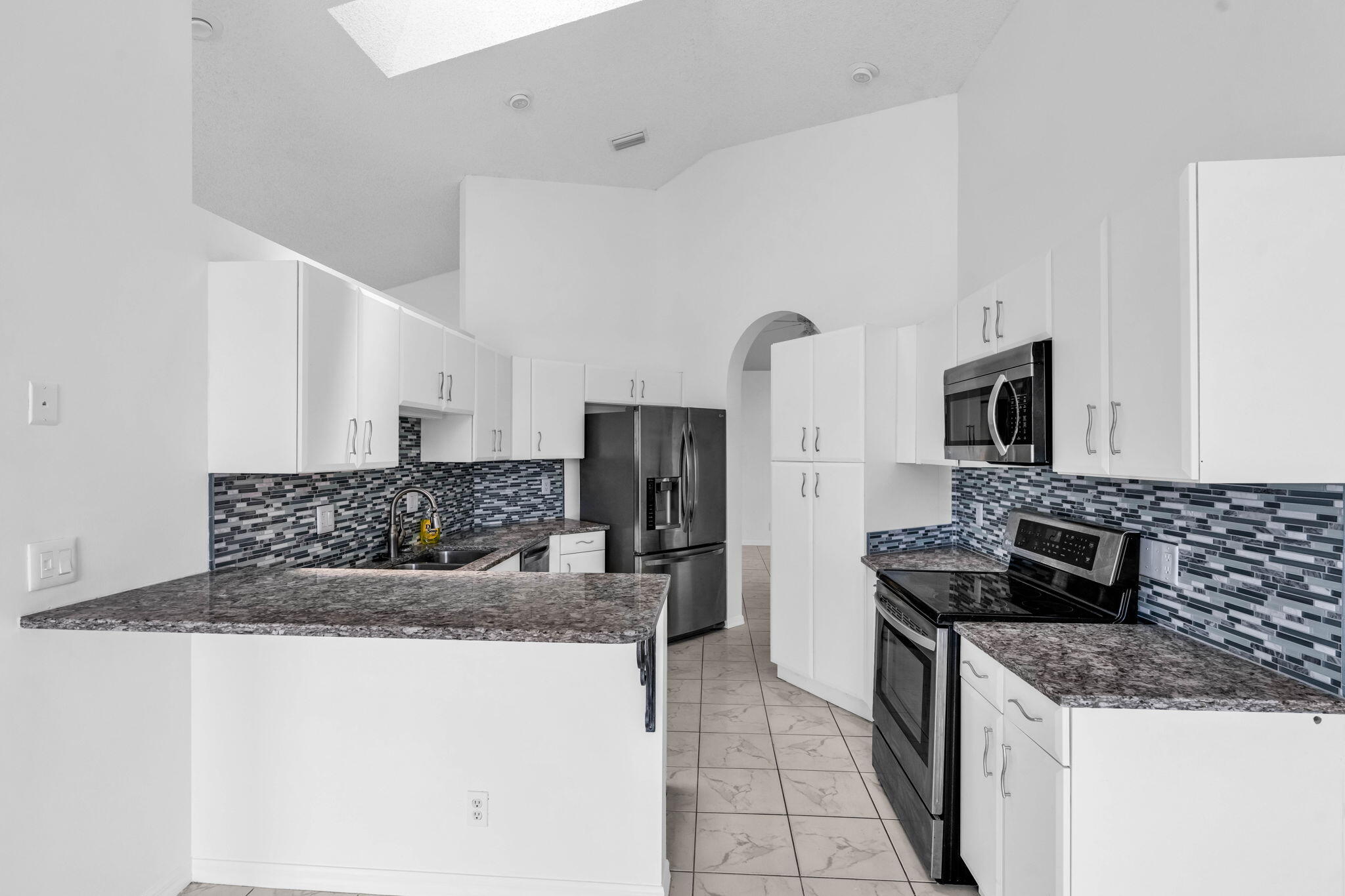 PIPERS GLEN A-3 - Residential Lease