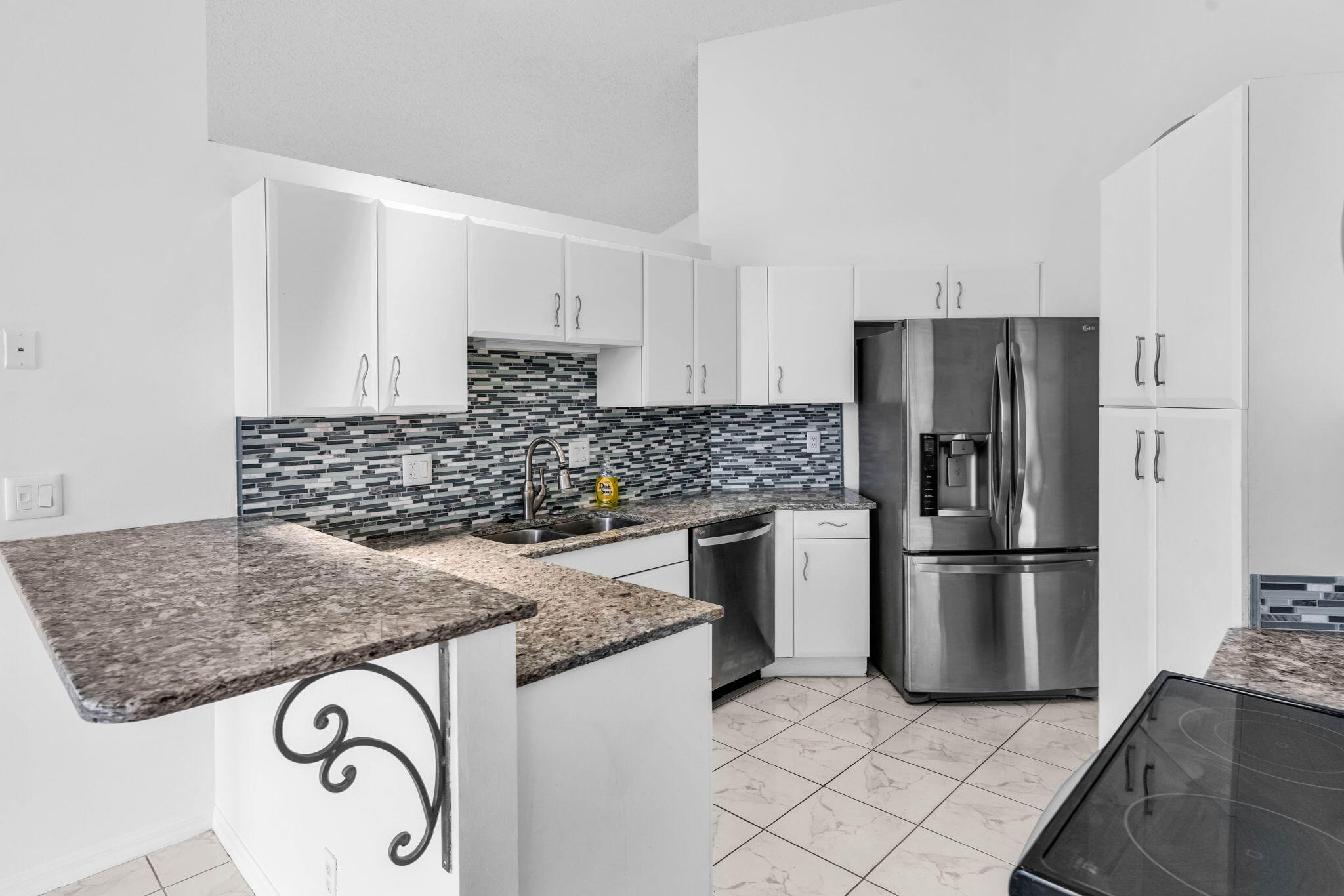 PIPERS GLEN A-3 - Residential Lease