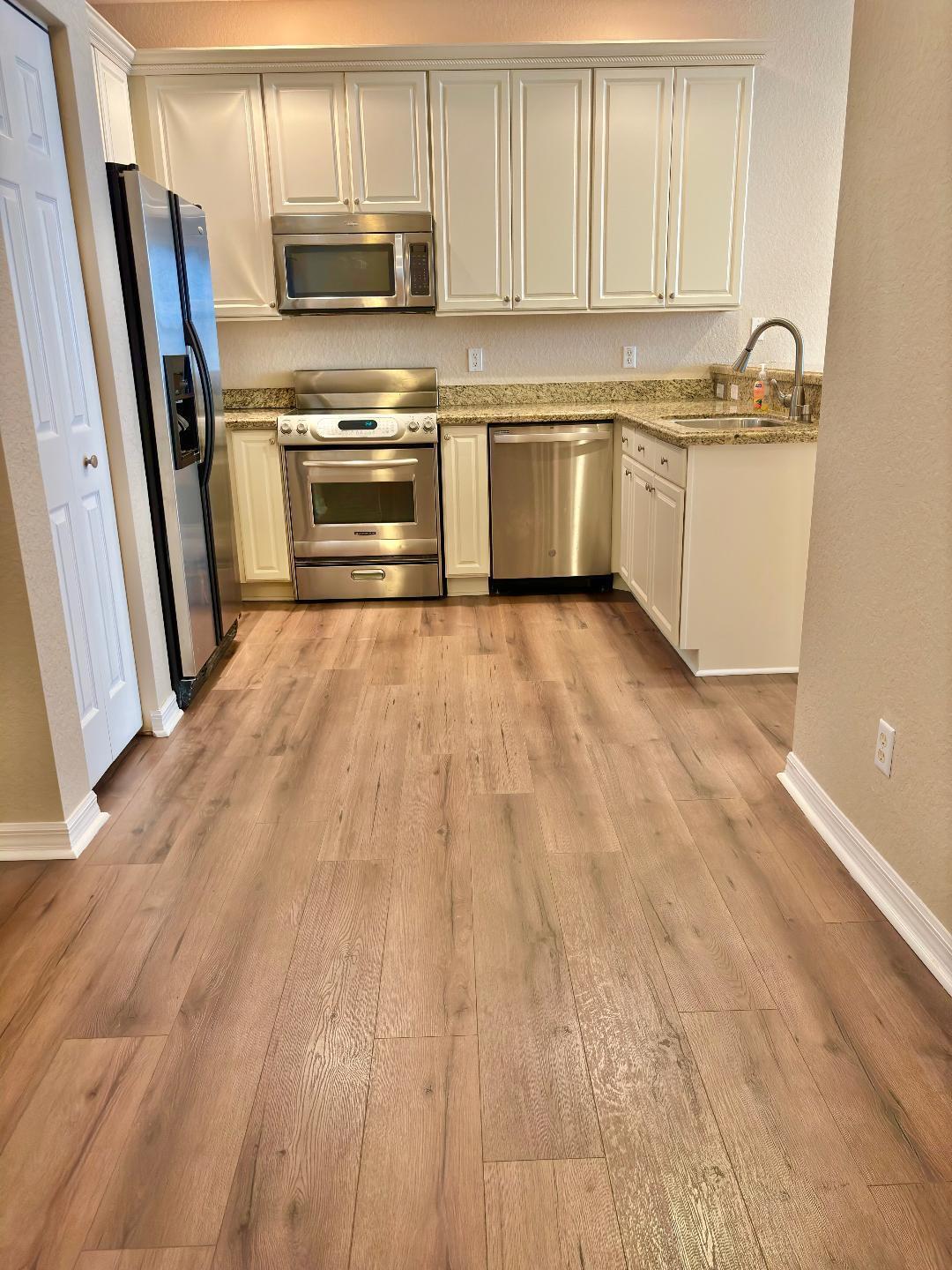 SANDPIPER COVE AT BOTANICA CONDO - Residential Lease