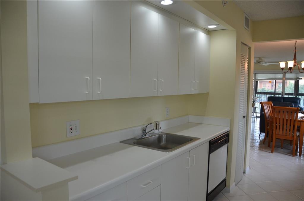 Plymouth III Century Vill - Residential