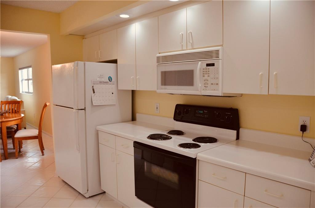 Plymouth III Century Vill - Residential