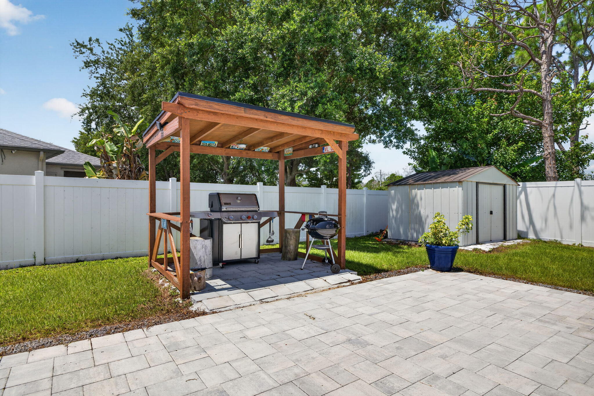 PORT ST LUCIE SECTION 48 1ST REPLAT - Residential