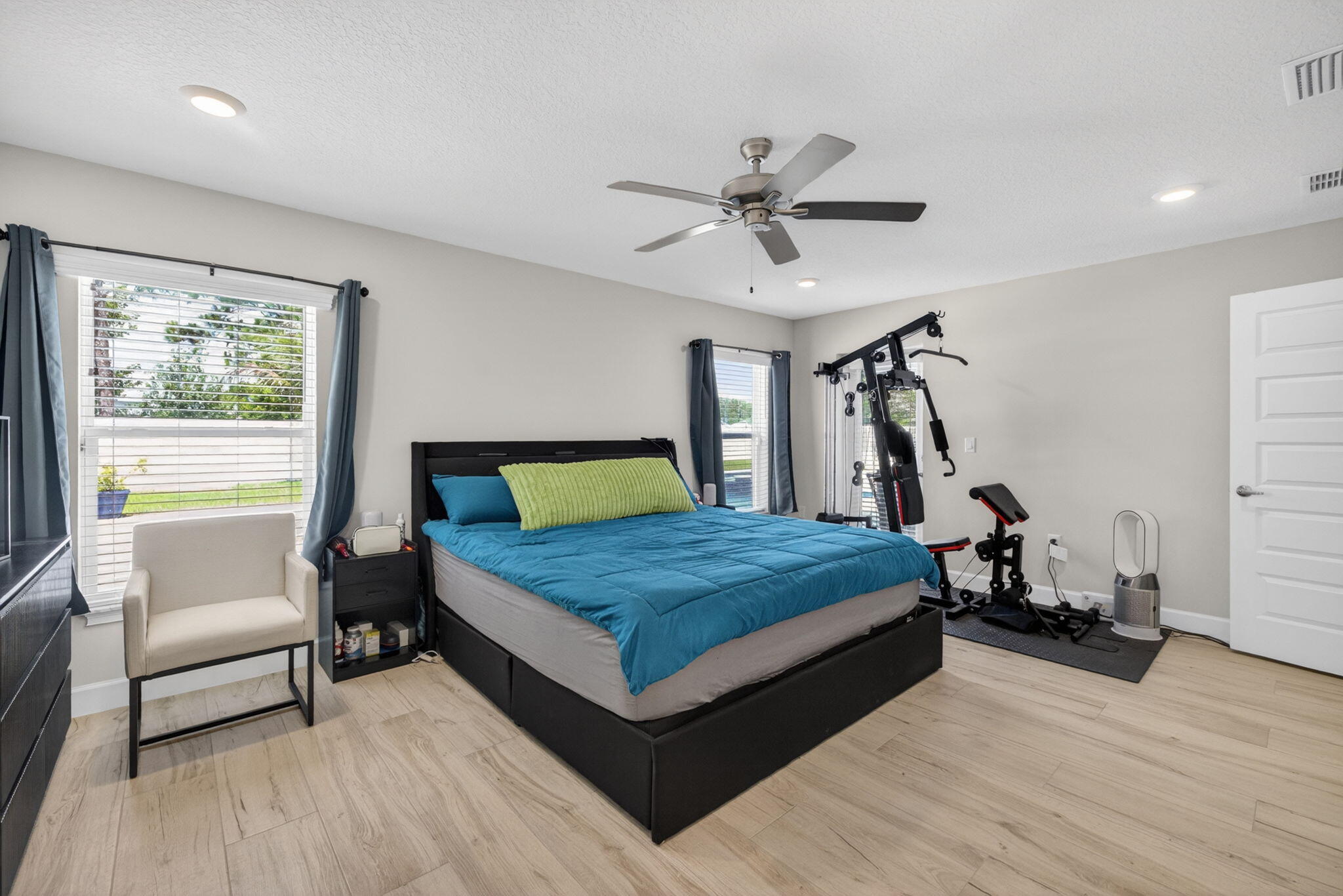 PORT ST LUCIE SECTION 48 1ST REPLAT - Residential