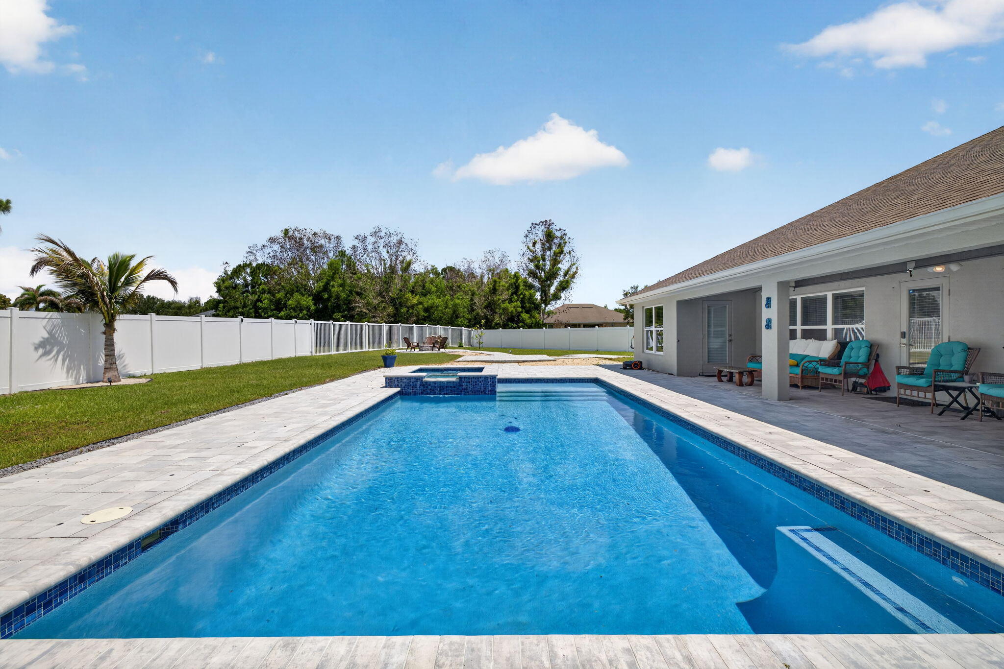 PORT ST LUCIE SECTION 48 1ST REPLAT - Residential