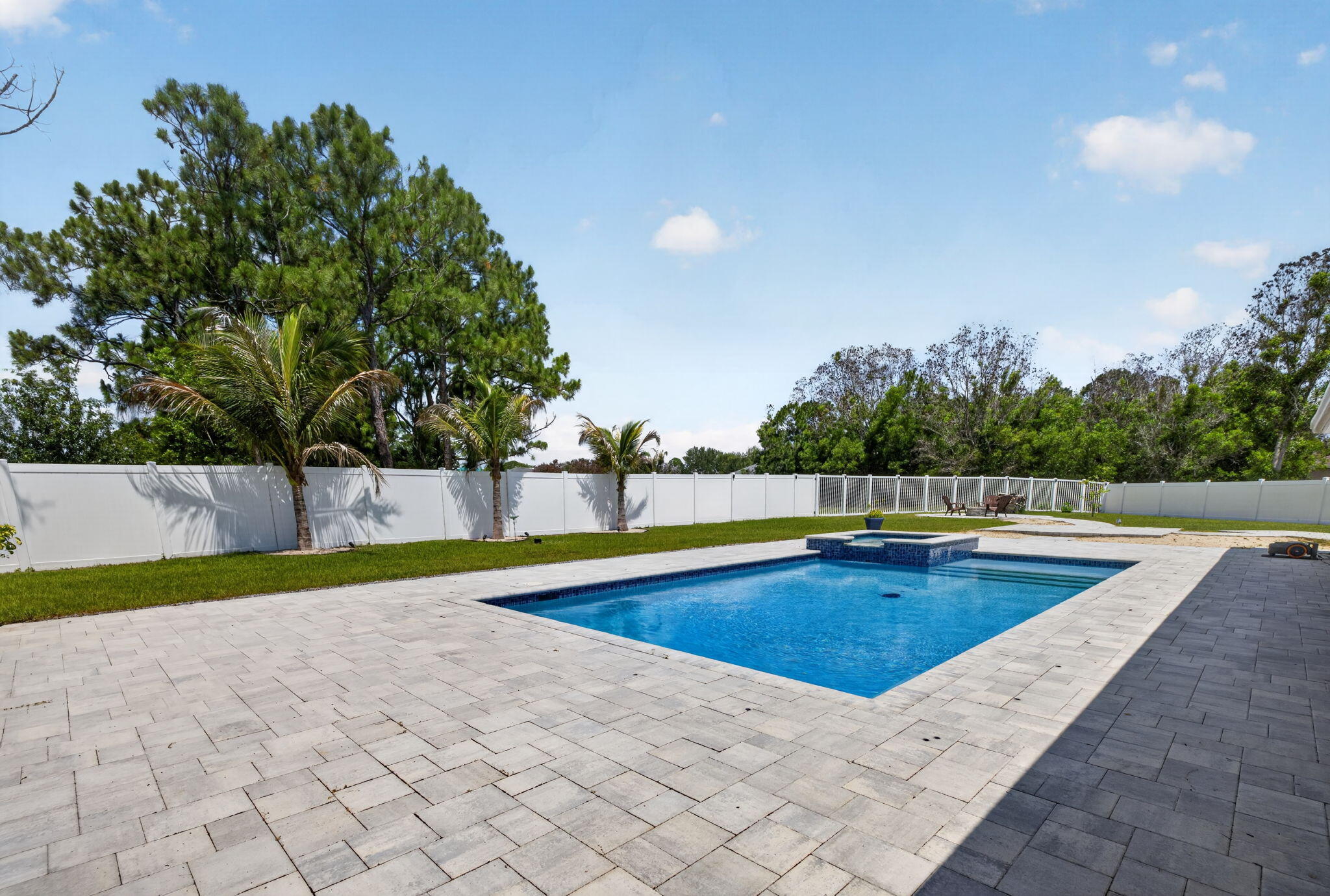 PORT ST LUCIE SECTION 48 1ST REPLAT - Residential