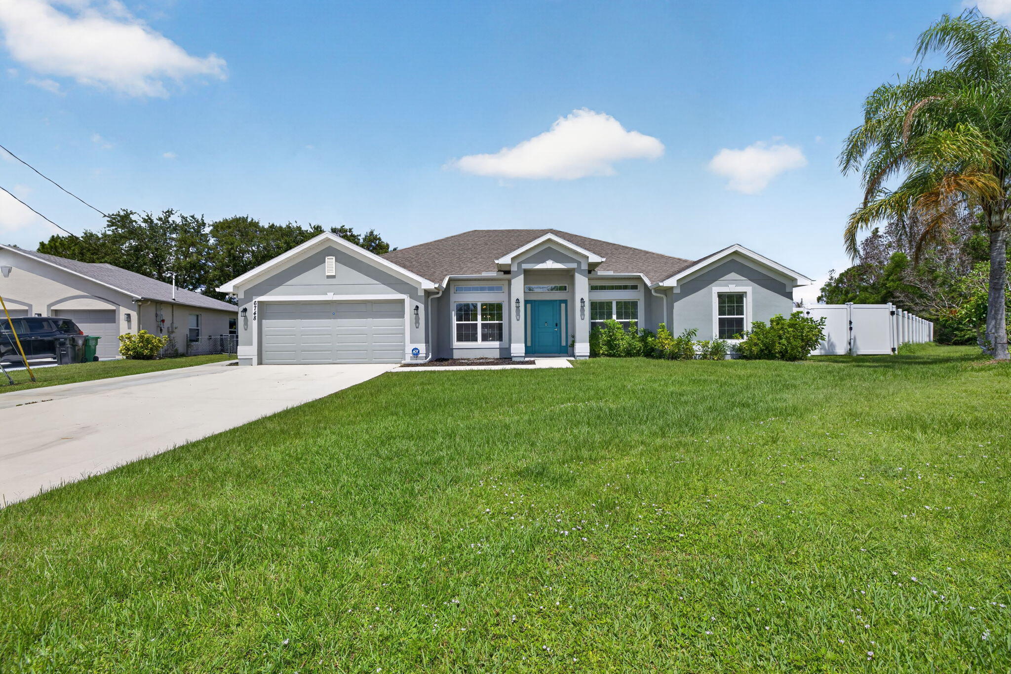 PORT ST LUCIE SECTION 48 1ST REPLAT - Residential