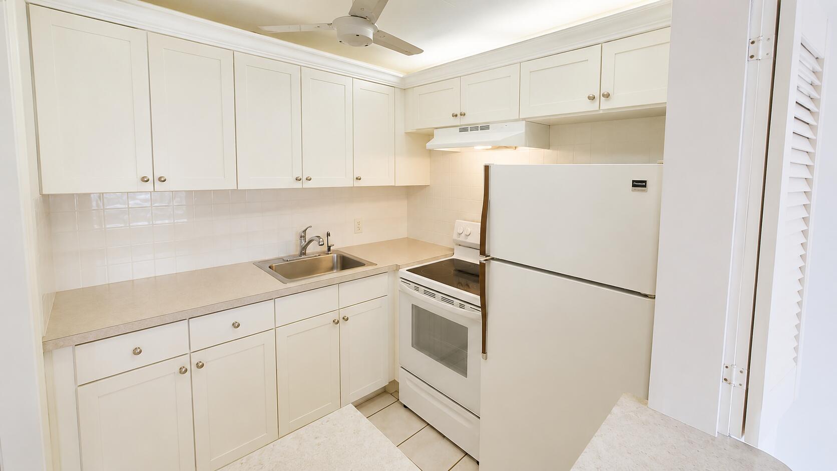 CAMDEN CONDOS - Residential