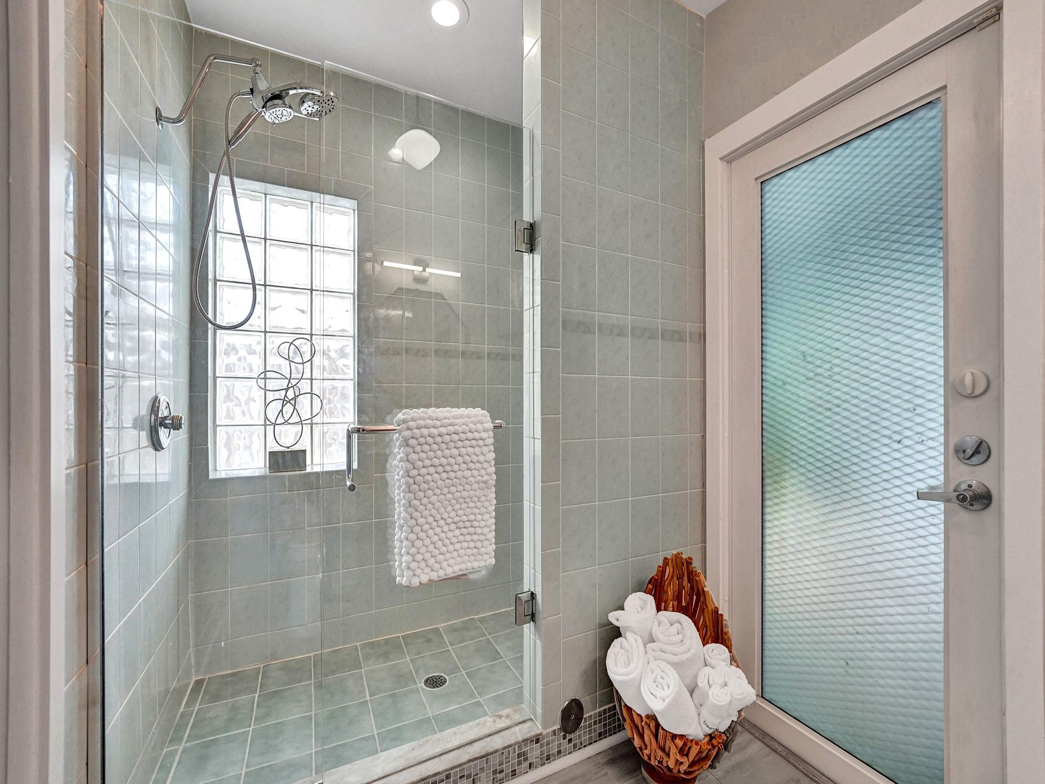Holmberg & Mc Kees Sub 1- - Residential
