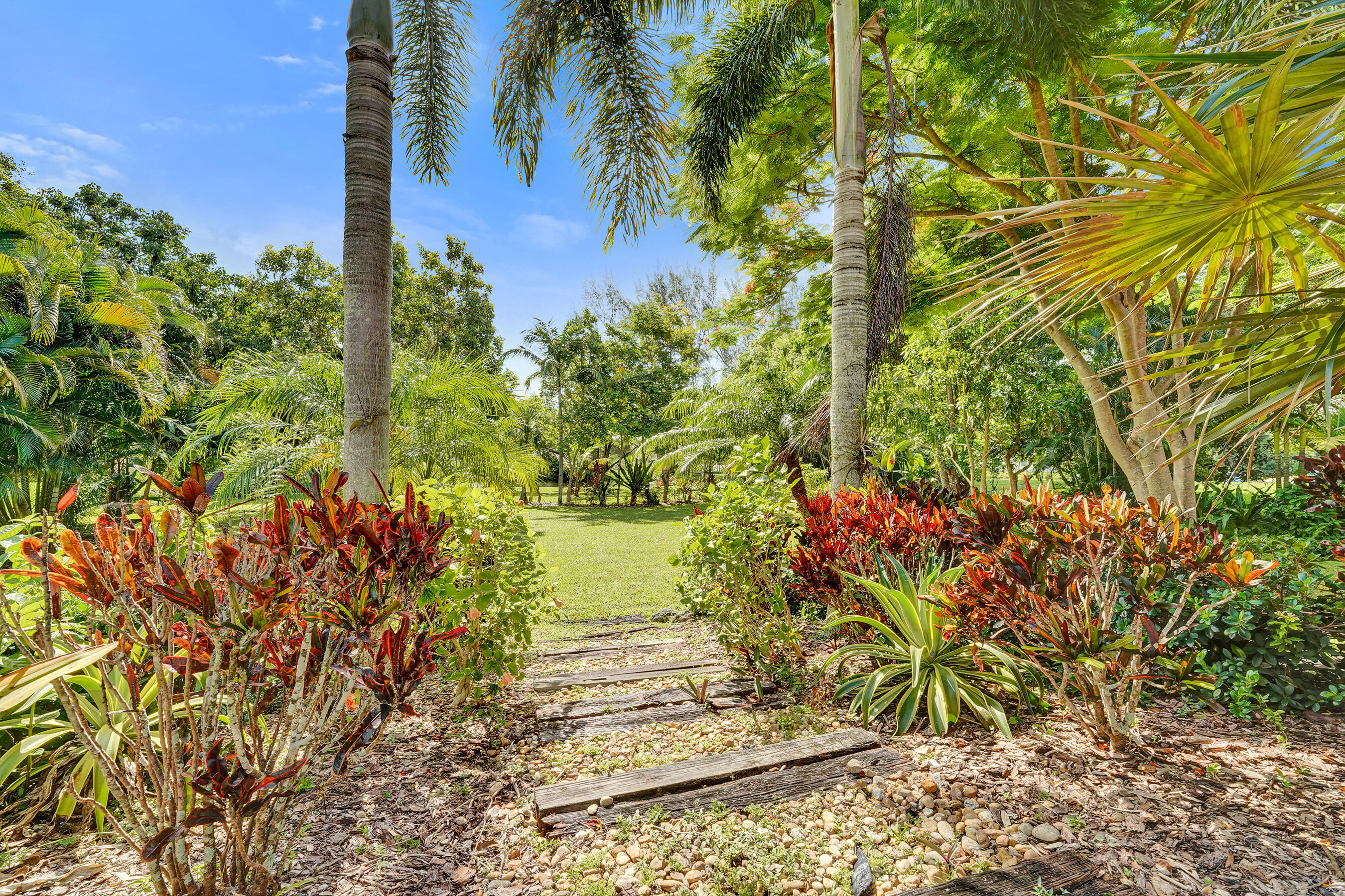 Country Club Ranch Estates - Residential