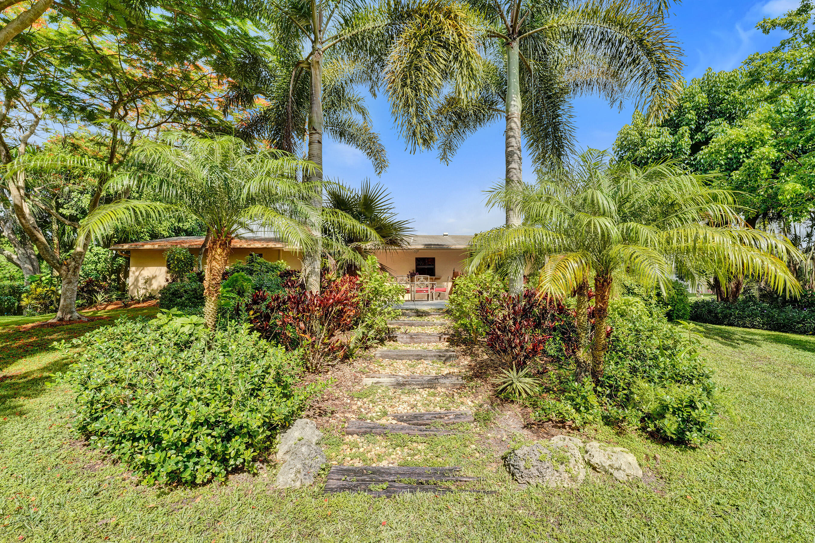 Country Club Ranch Estates - Residential