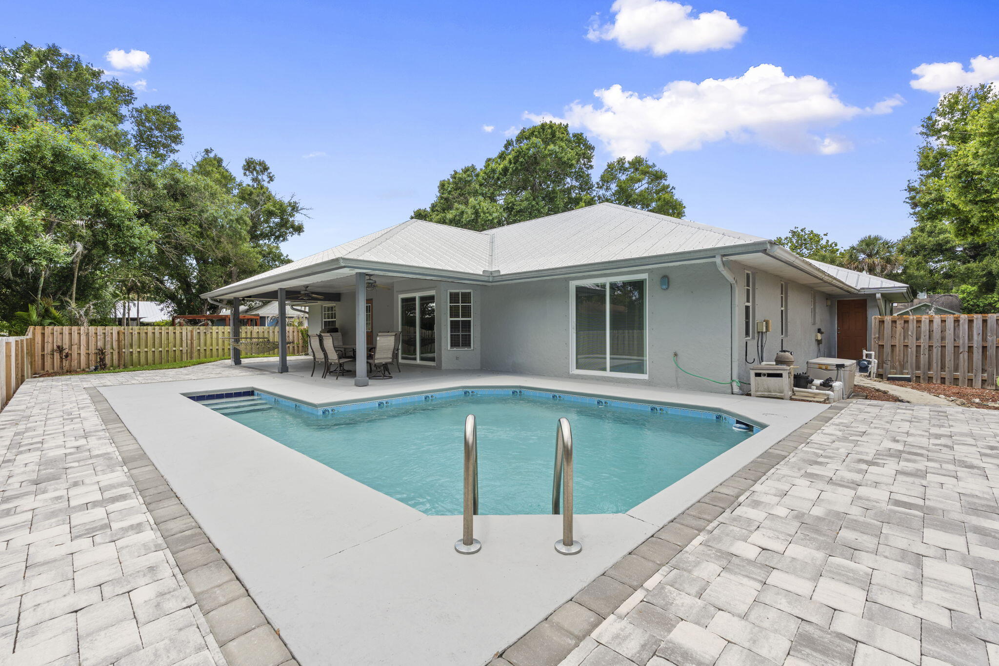 CORAL WIND SUB - Residential