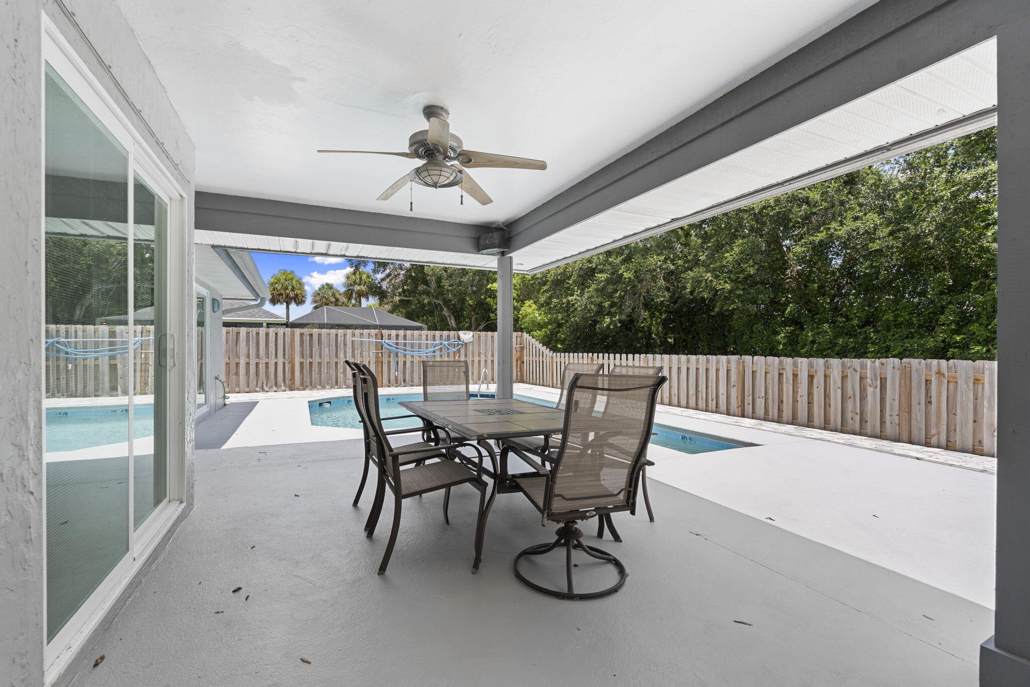 CORAL WIND SUB - Residential