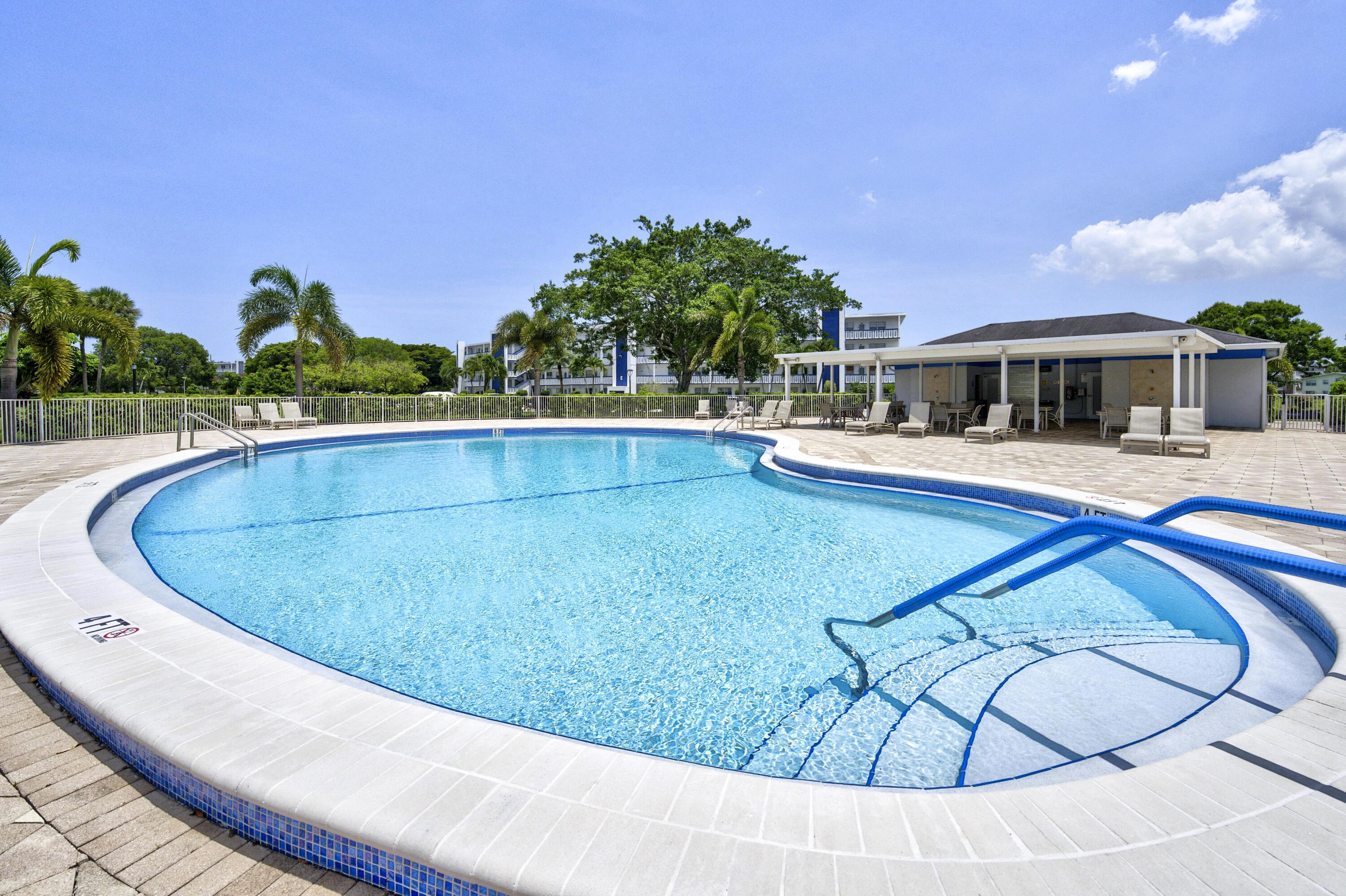 BERKSHIRE B CONDO - Residential