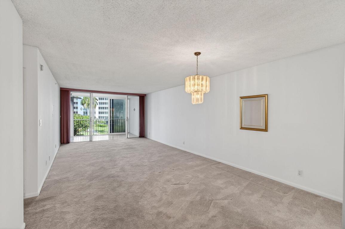 SEAGATE OF HIGHLAND CONDO - Residential
