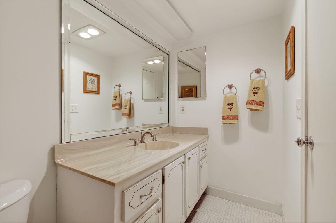 SEAGATE OF HIGHLAND CONDO - Residential