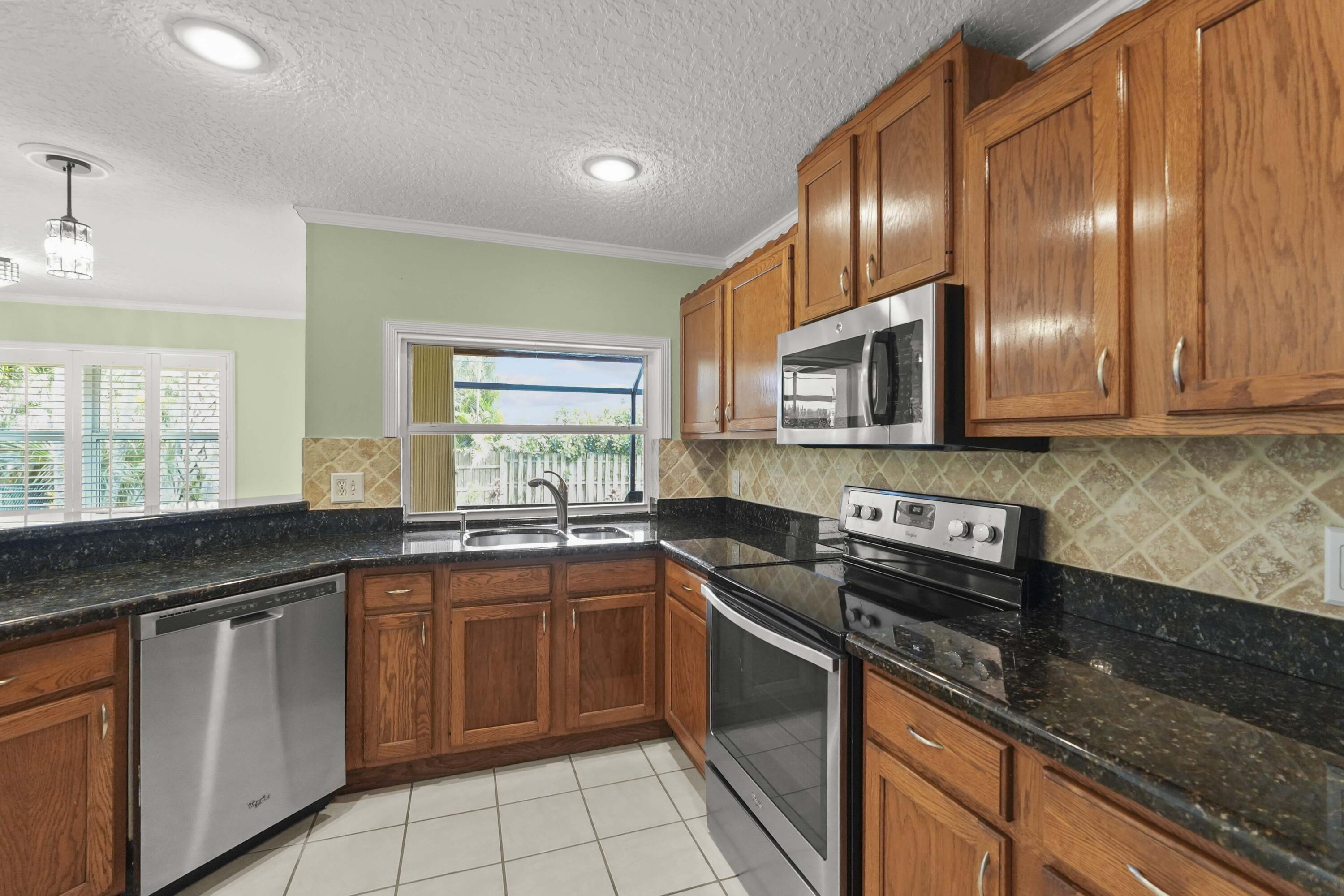 SE LANDING PLACE - Residential