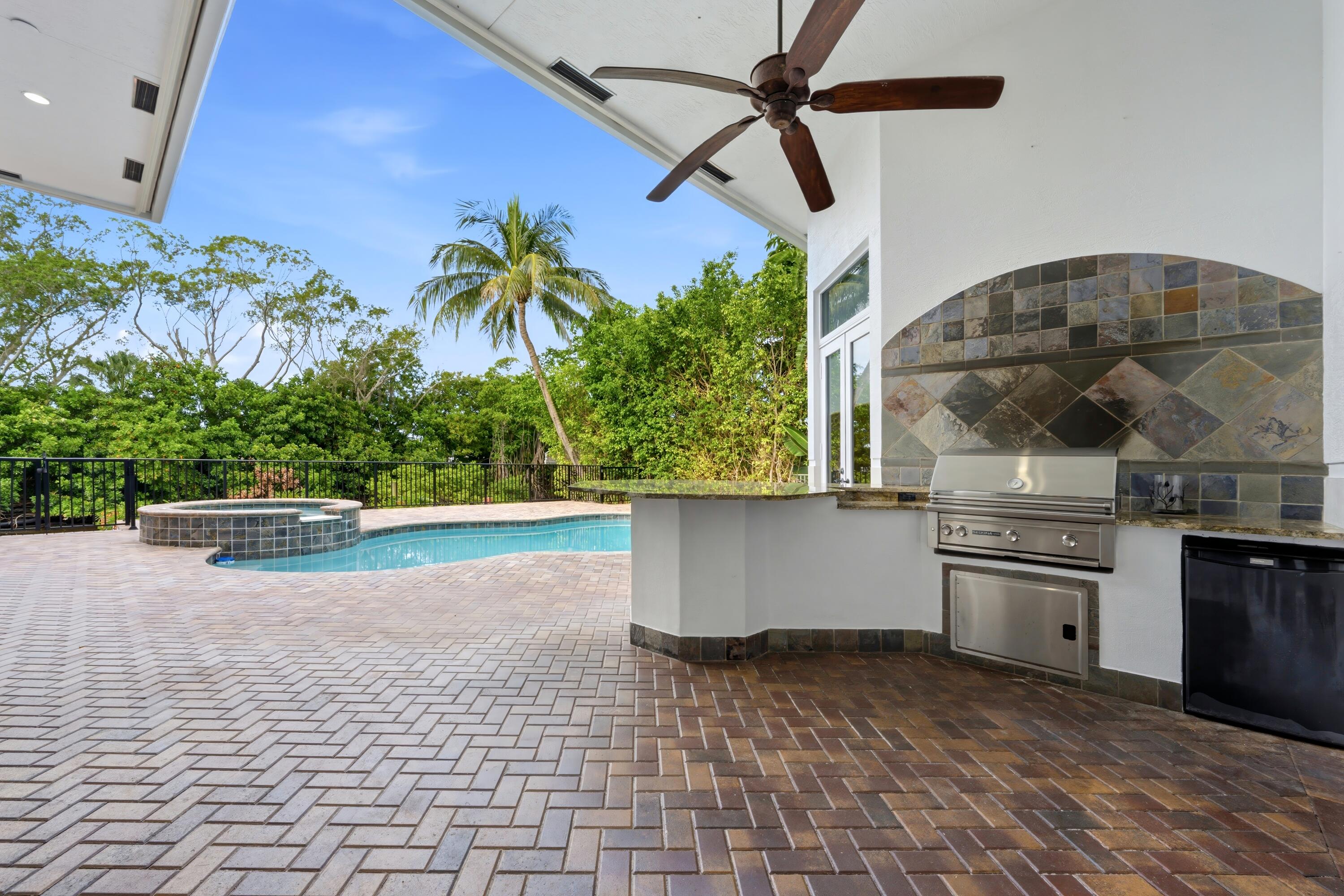 North Palm Beach Village - Residential