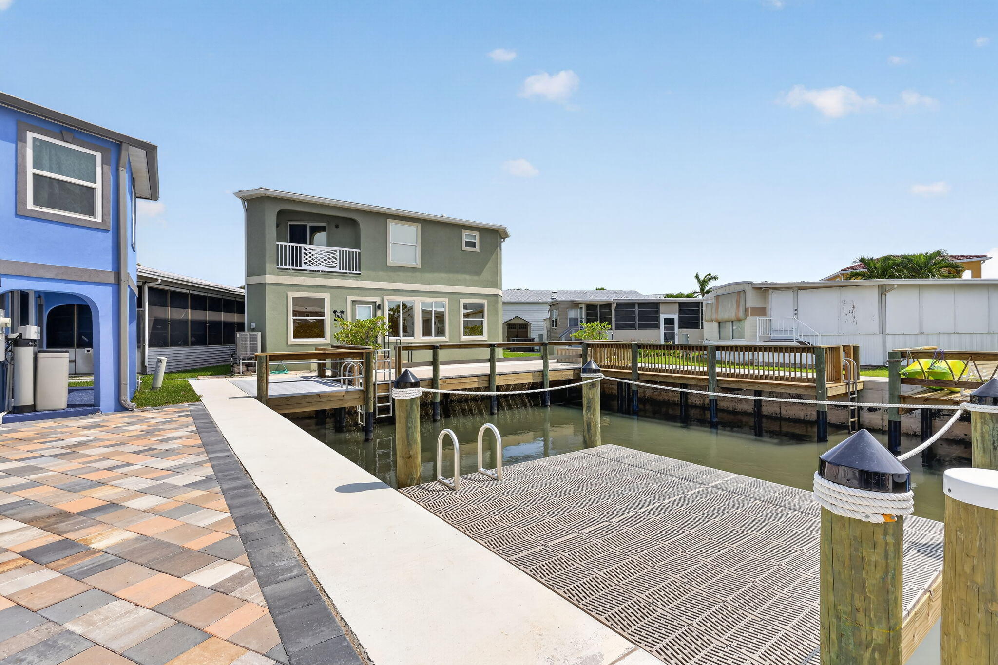 OUTDOOR RESORTS AT NETTLES ISLAND - Residential
