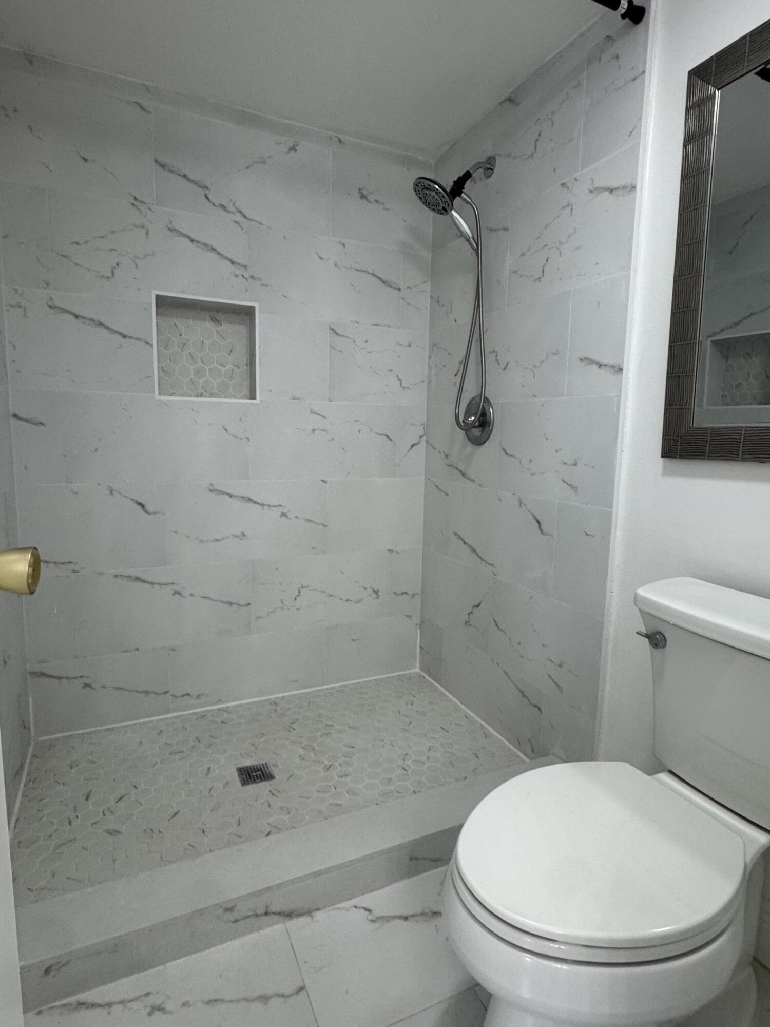 PINES OF DELRAY - Residential Lease