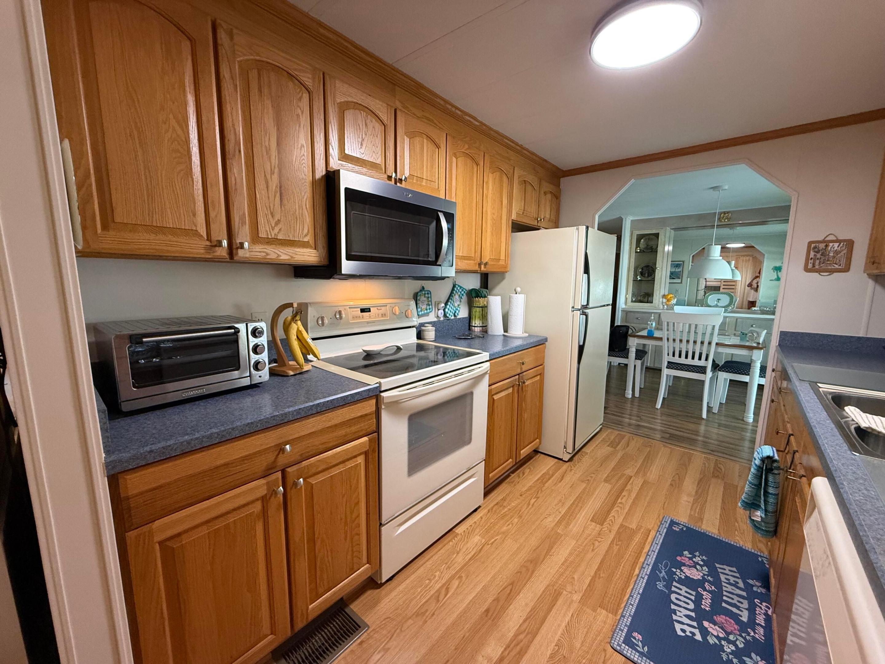 Spanish Lakes Country Club Village - Residential
