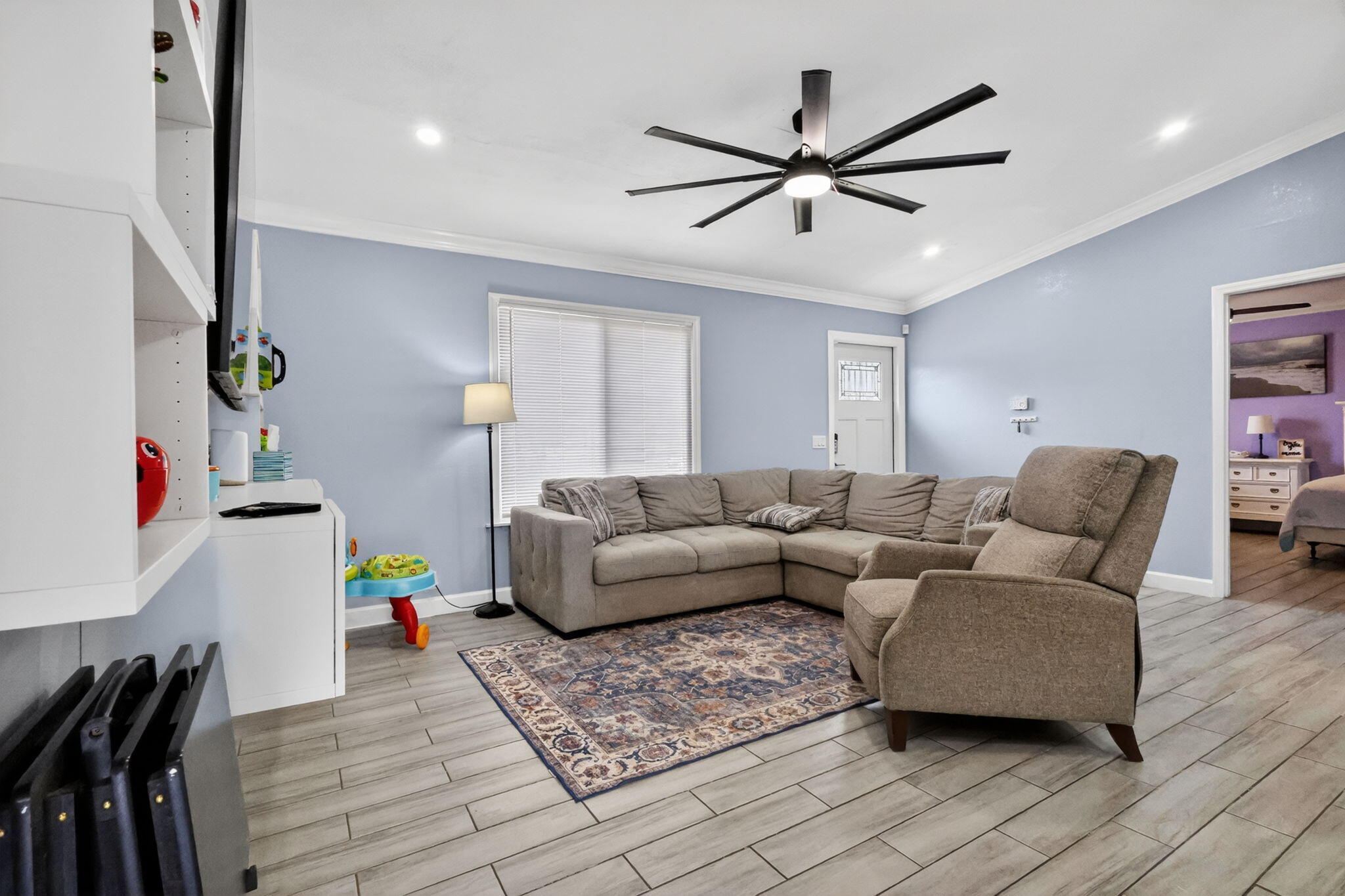 PALM BEACH LAKES S TR X - Residential