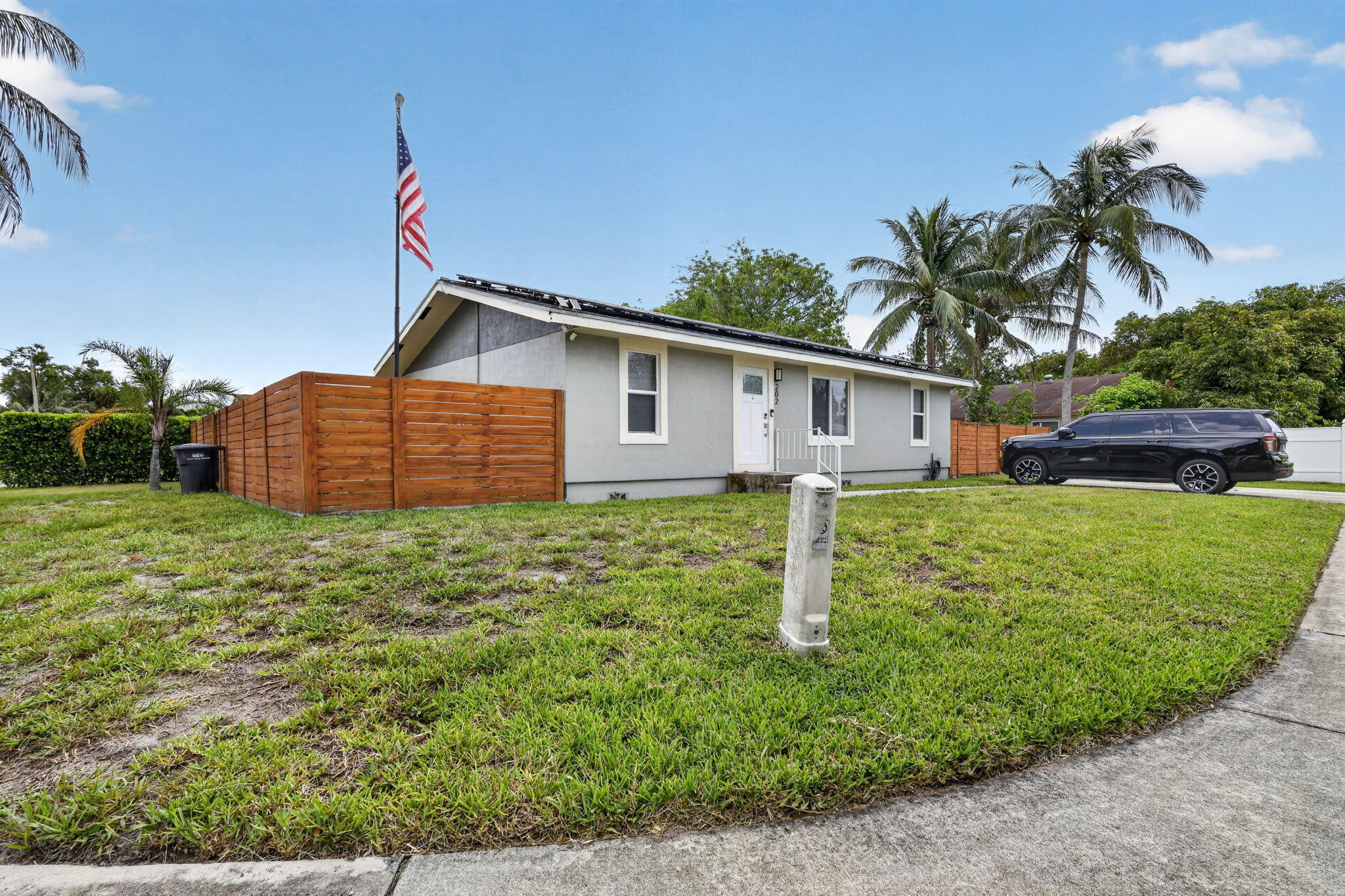 PALM BEACH LAKES S TR X - Residential
