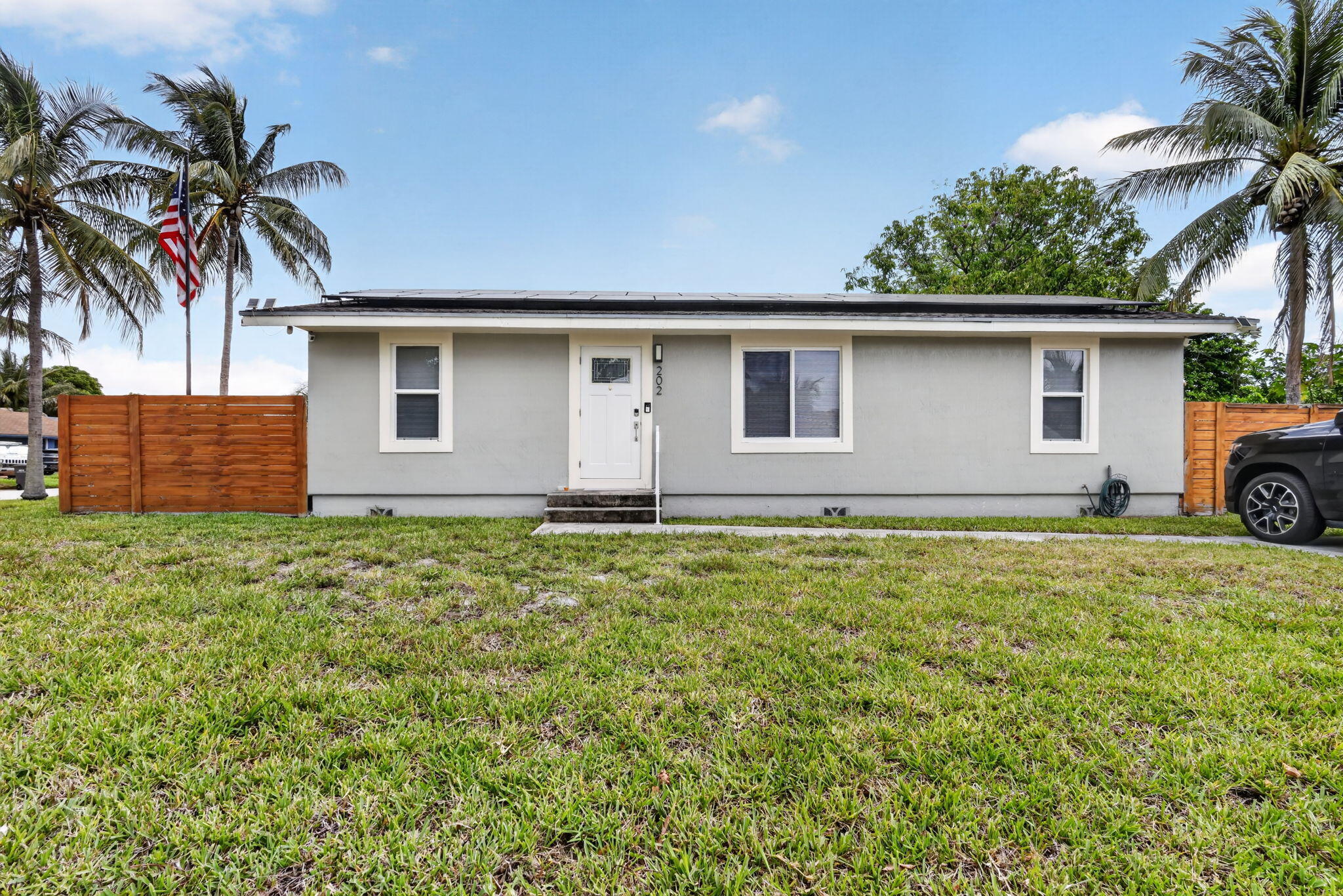 PALM BEACH LAKES S TR X - Residential