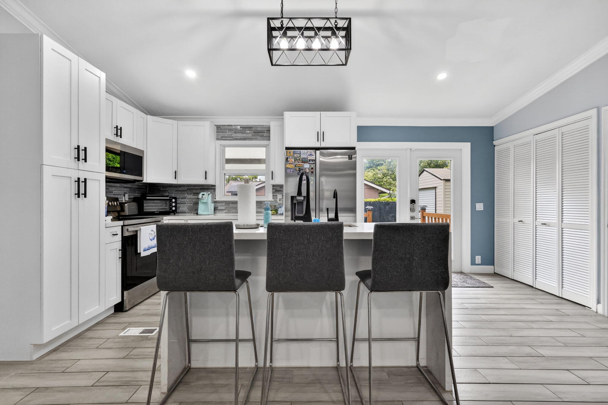 PALM BEACH LAKES S TR X - Residential
