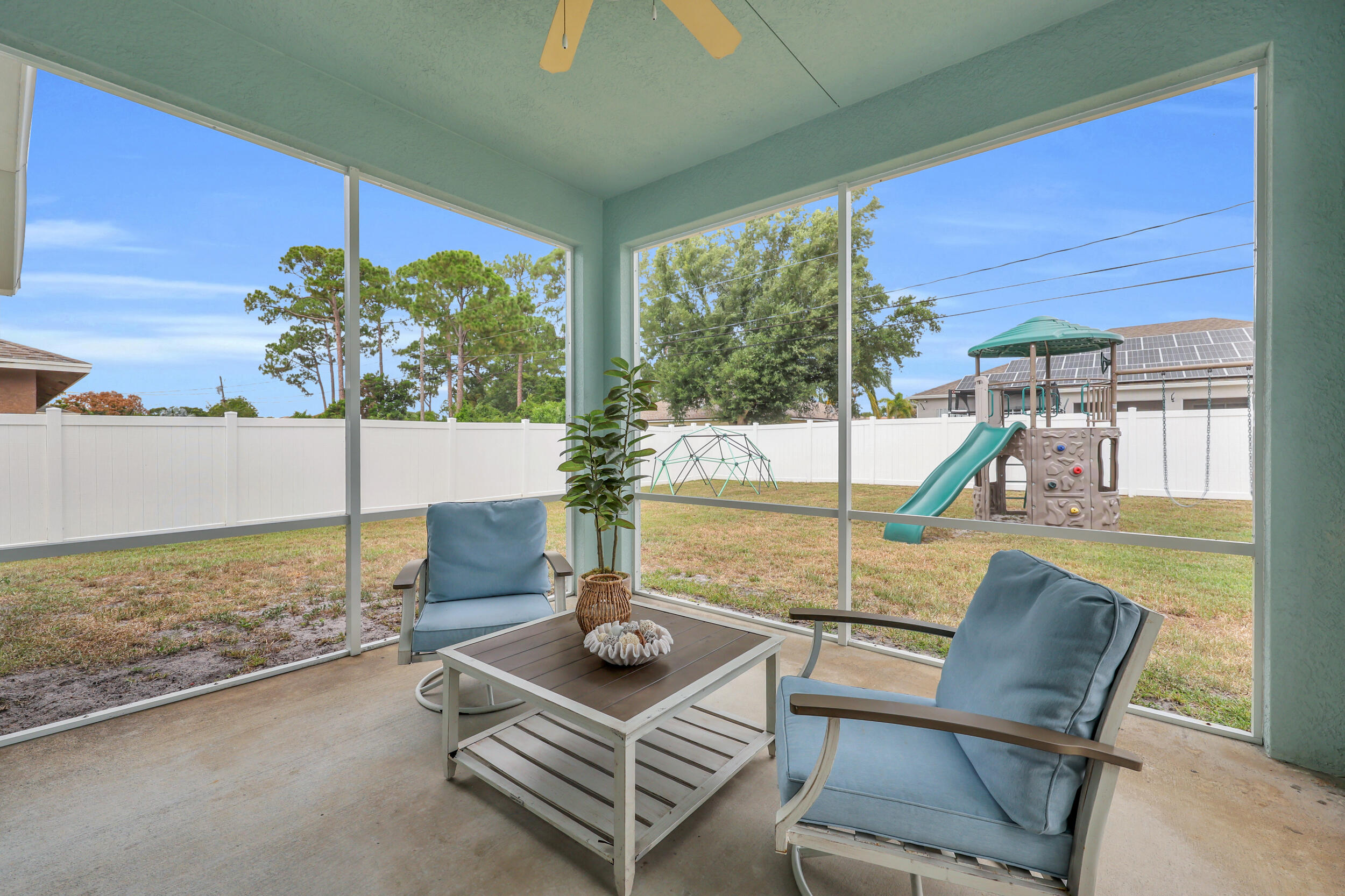 PORT ST LUCIE SECTION 17 - Residential