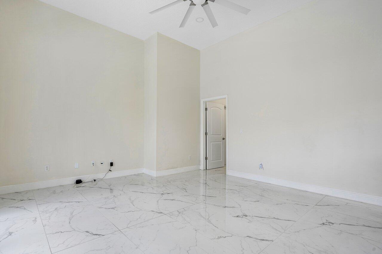 HILLS AT LAKE EDEN - Residential Lease