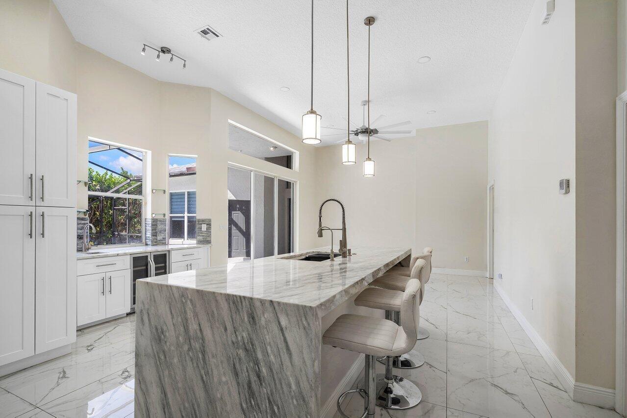 HILLS AT LAKE EDEN - Residential Lease