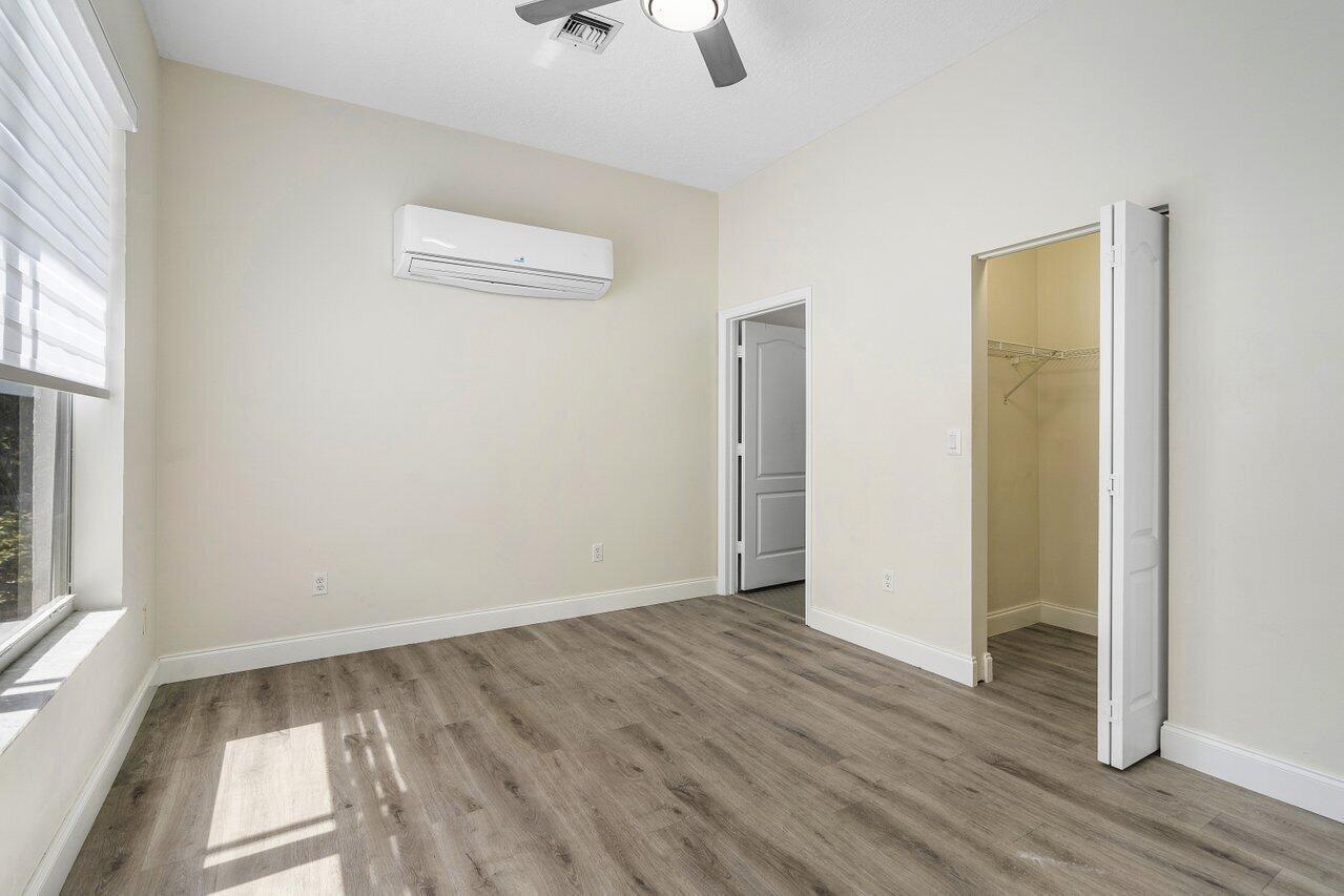 HILLS AT LAKE EDEN - Residential Lease