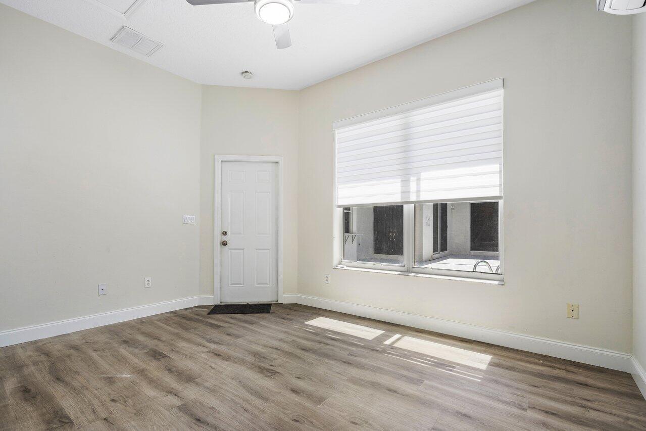 HILLS AT LAKE EDEN - Residential Lease