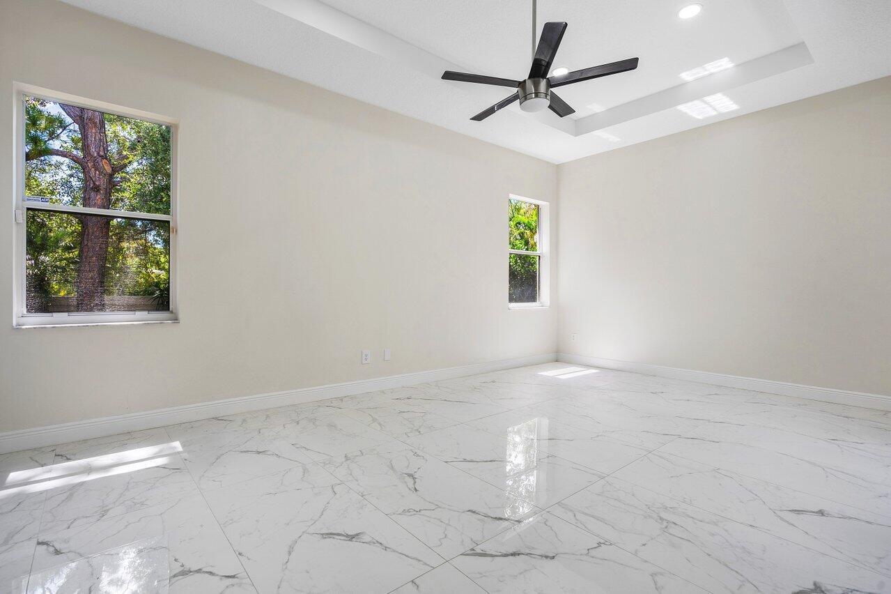 HILLS AT LAKE EDEN - Residential Lease