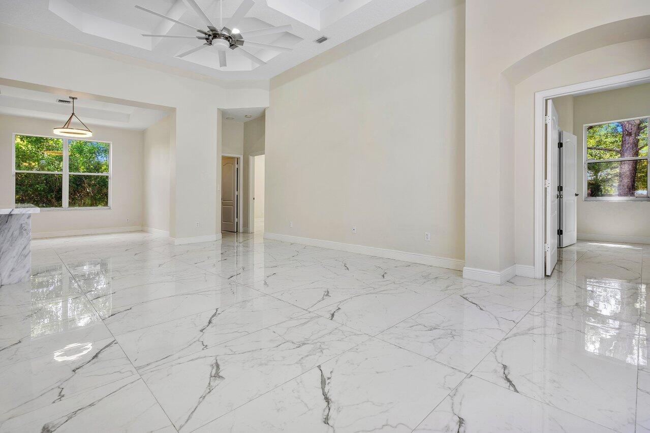 HILLS AT LAKE EDEN - Residential Lease