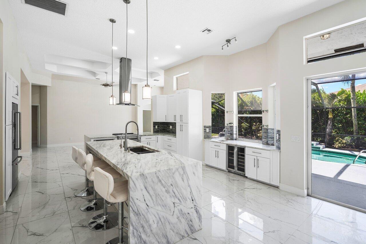 HILLS AT LAKE EDEN - Residential Lease